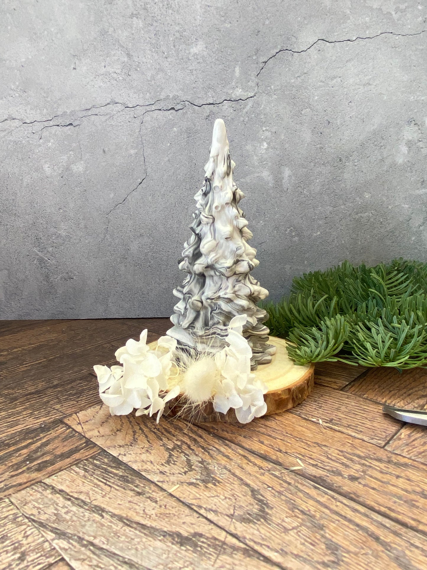 🎄 Handgemachter Tannenbaum aus Jesin – nachhaltige Weihnachtsdeko & Geschenkidee