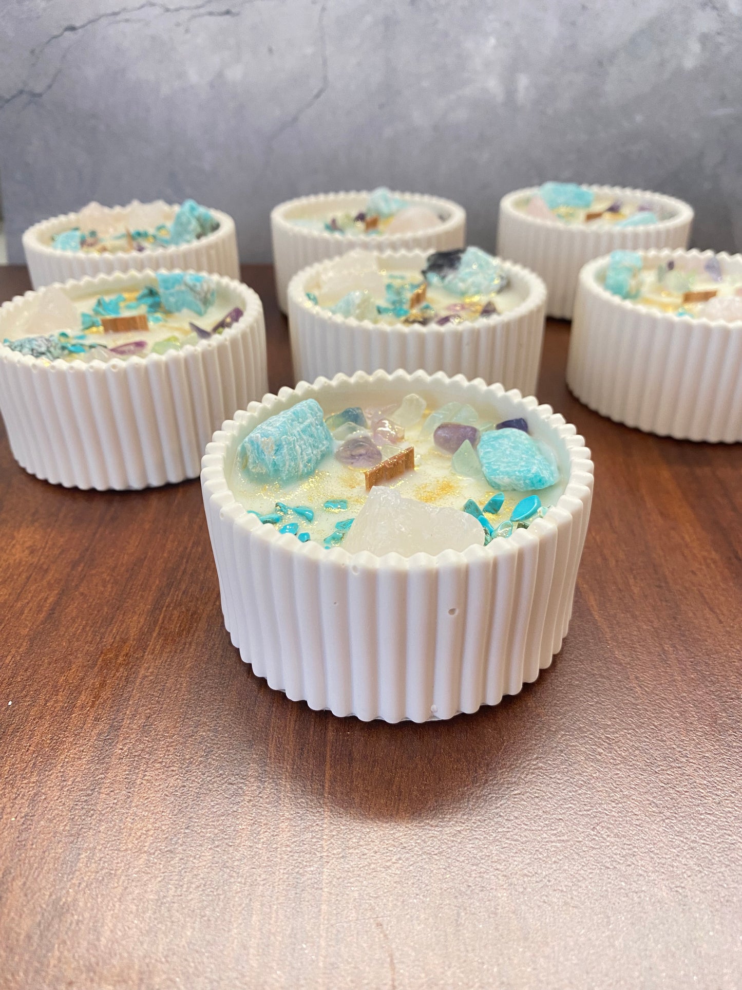 Kristallkerze „Herzlicht“  Amazonit, Rosenquarz, Fluorit & Turqoise