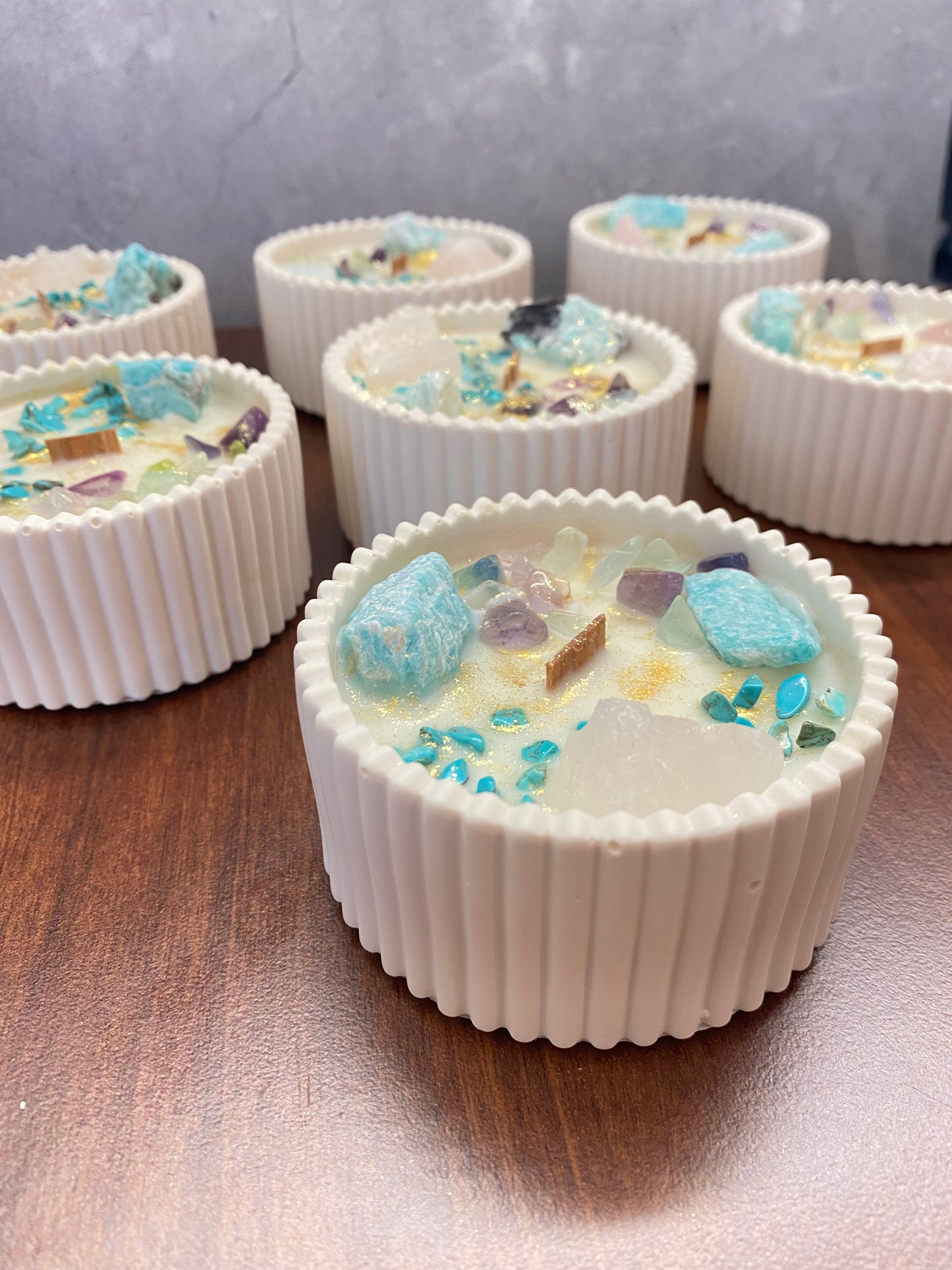 Kristallkerze „Herzlicht“  Amazonit, Rosenquarz, Fluorit & Turqoise