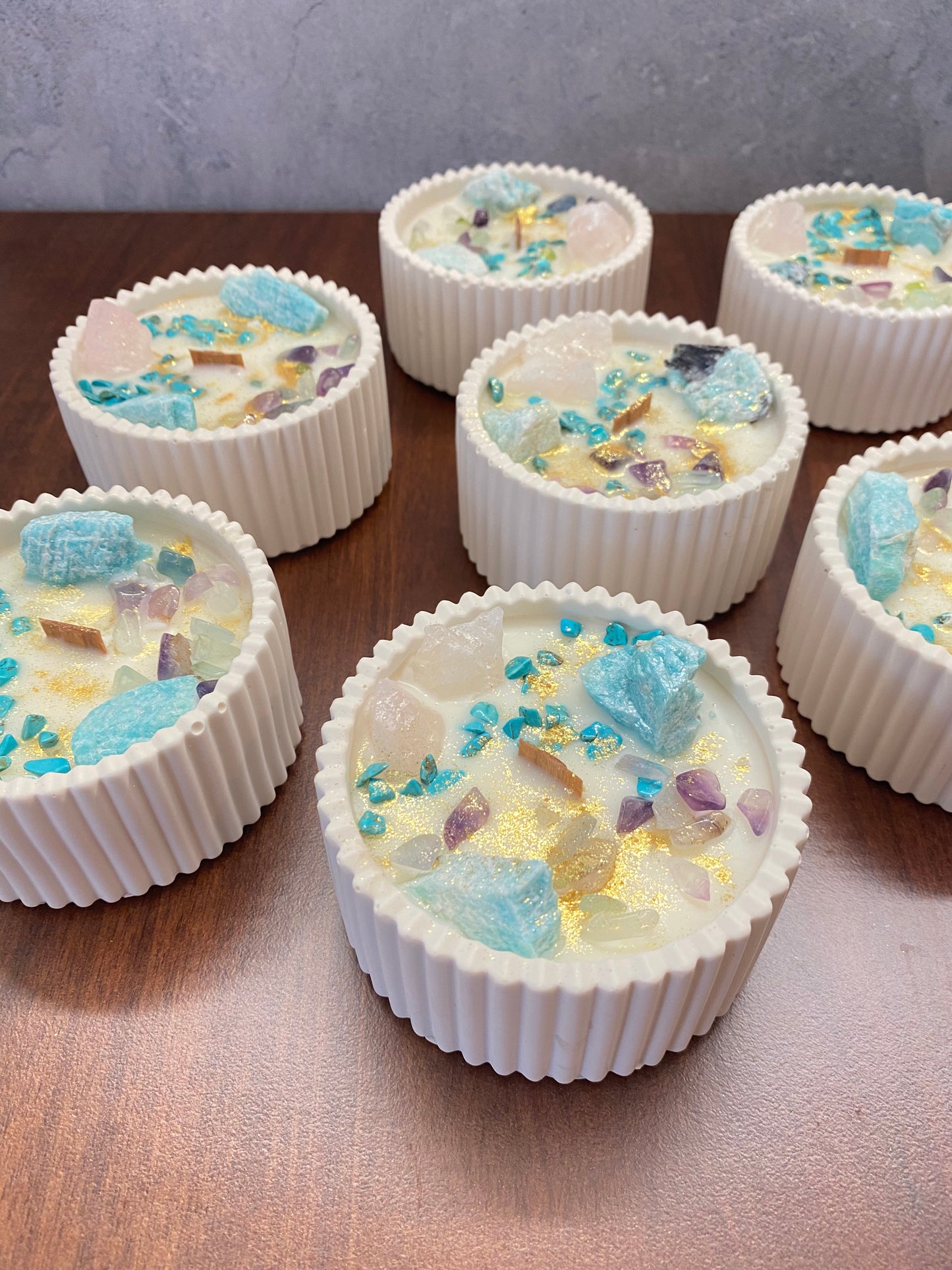 Kristallkerze „Herzlicht“  Amazonit, Rosenquarz, Fluorit & Turqoise