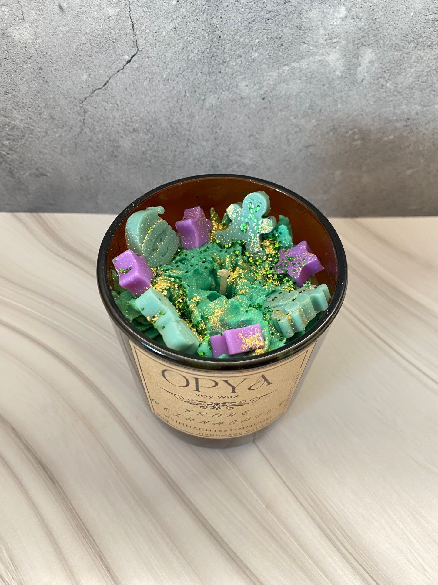 Weihnachts-Duftkerze aus Sojawachs „Weihnachtsstimmung“ – Handgemacht im Amberglas