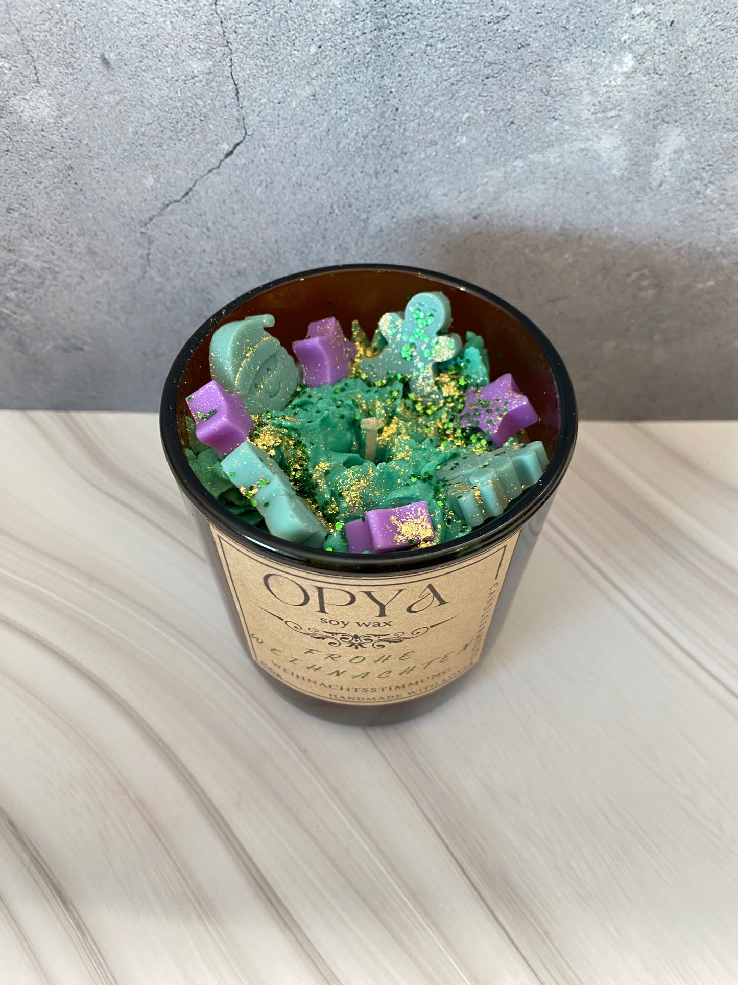 Weihnachts-Duftkerze aus Sojawachs „Weihnachtsstimmung“ – Handgemacht im Amberglas