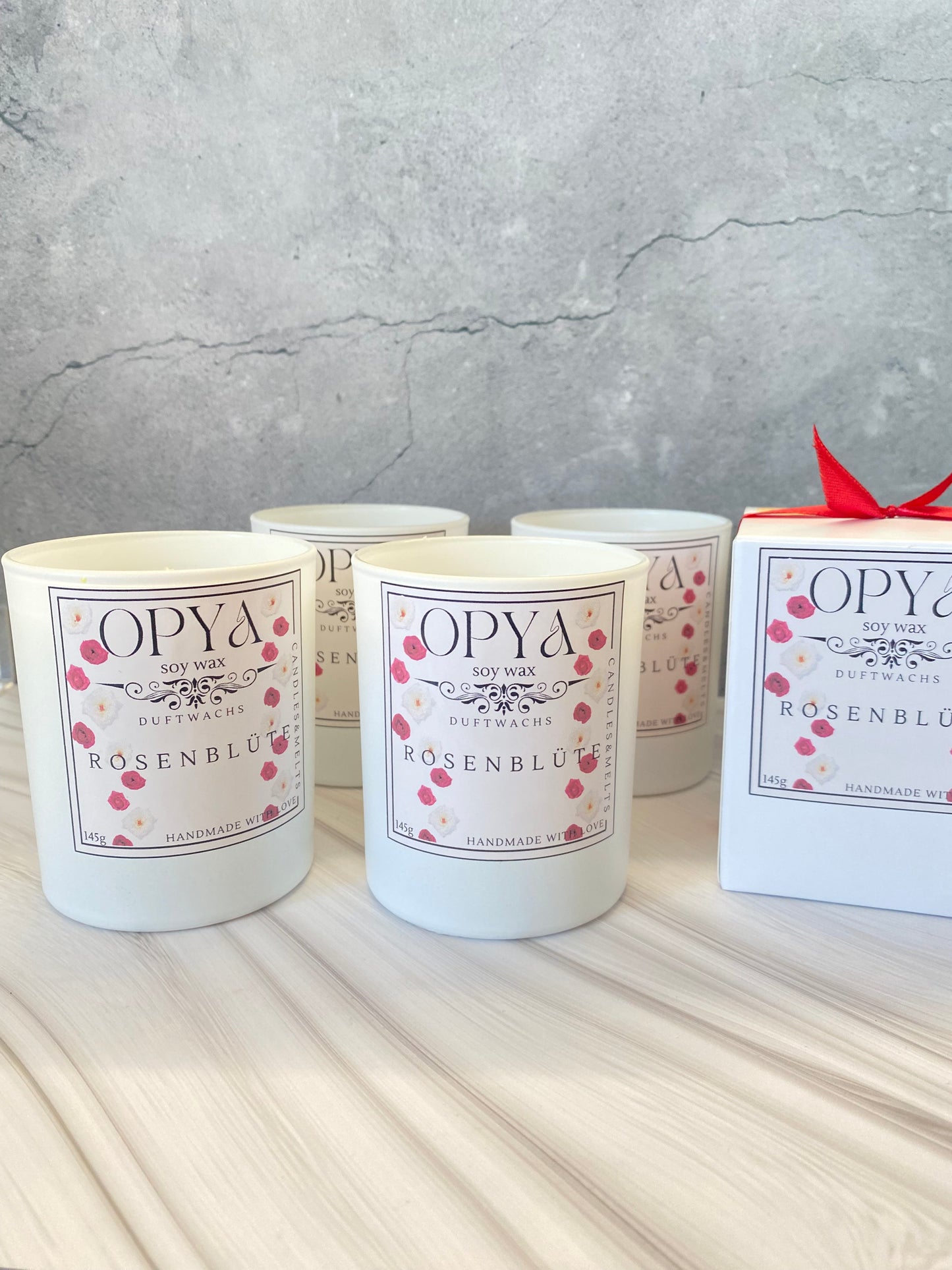 Handgegossene Duftkerze " Rosenblüte " aus Sojawachs | Rose Blossom