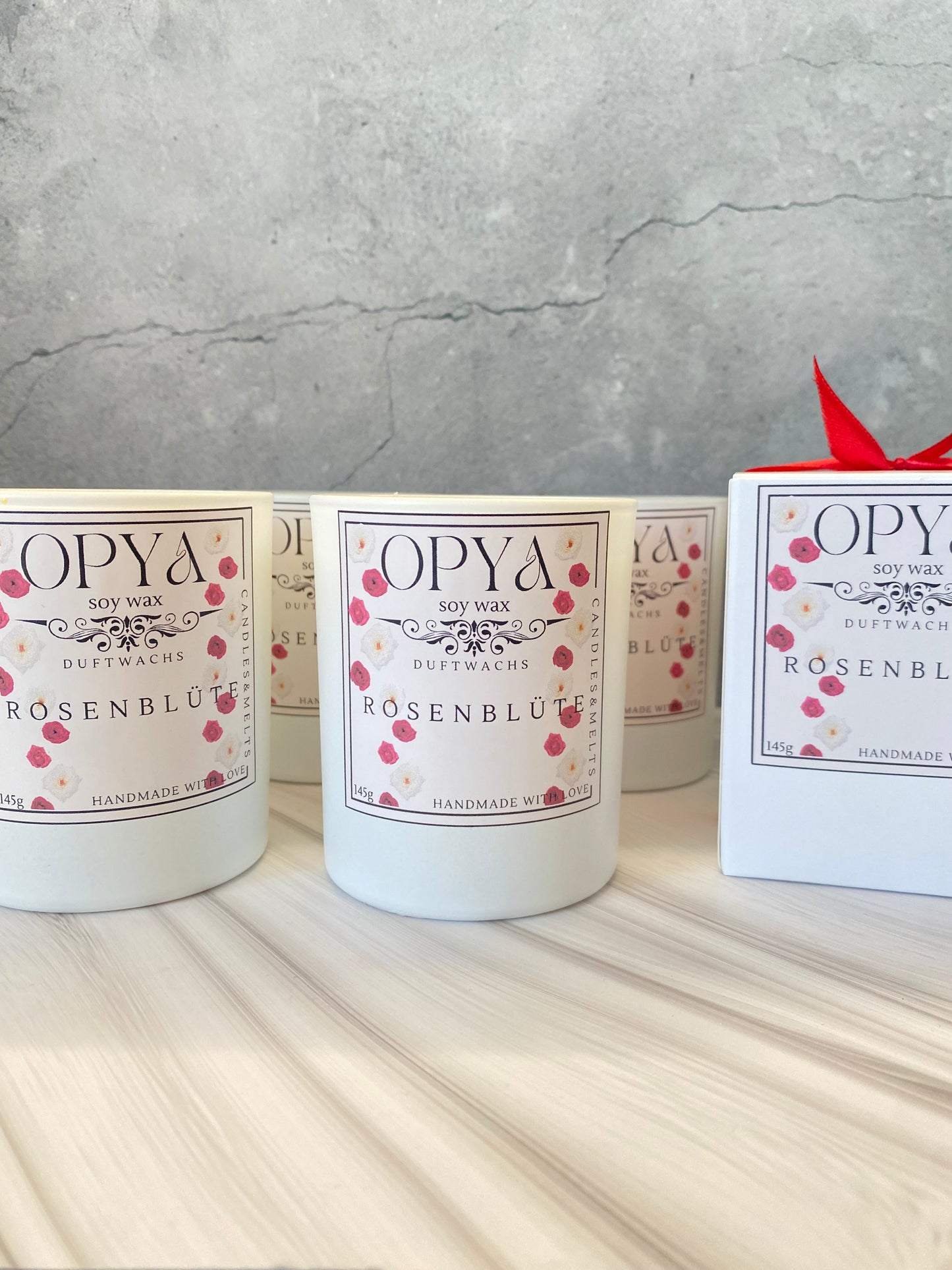 Handgegossene Duftkerze " Rosenblüte " aus Sojawachs | Rose Blossom