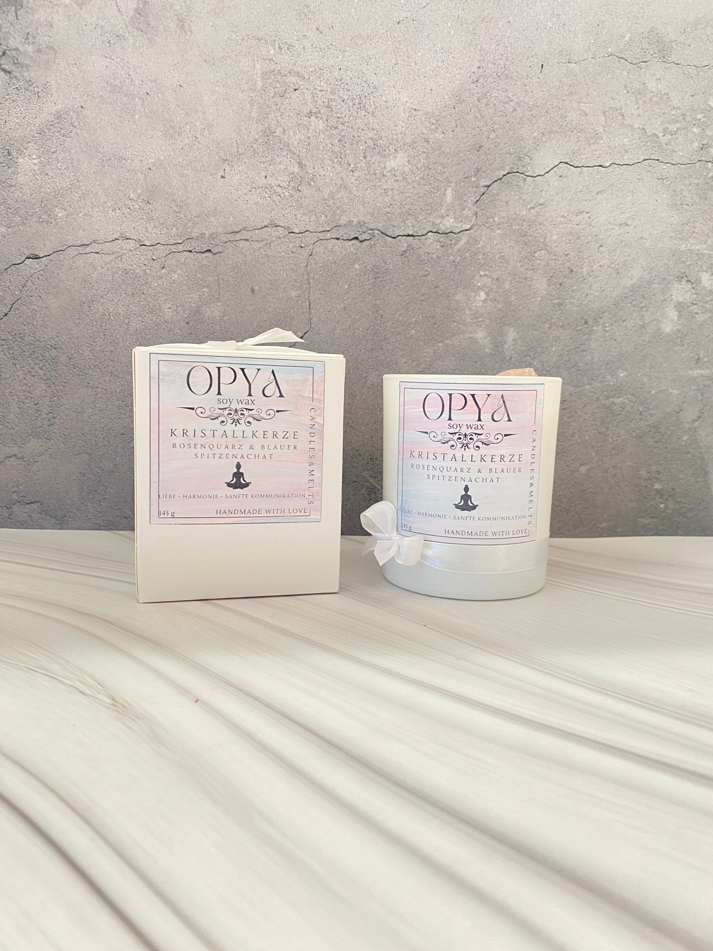 Handgegossene Kristall-Sojawachs Kerze mit Rosenquarz & Blauem Spitzenachat