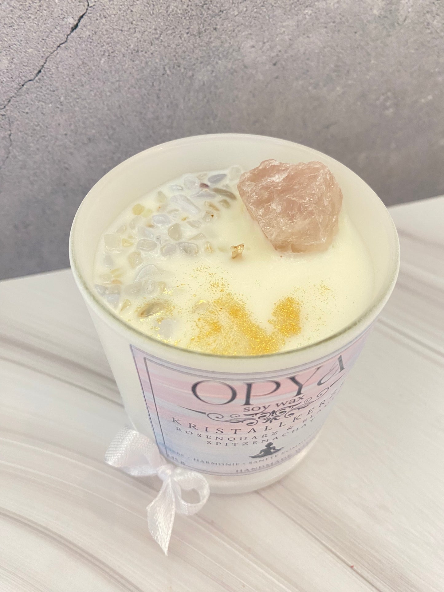 Handgegossene Kristall-Sojawachs Kerze mit Rosenquarz & Blauem Spitzenachat