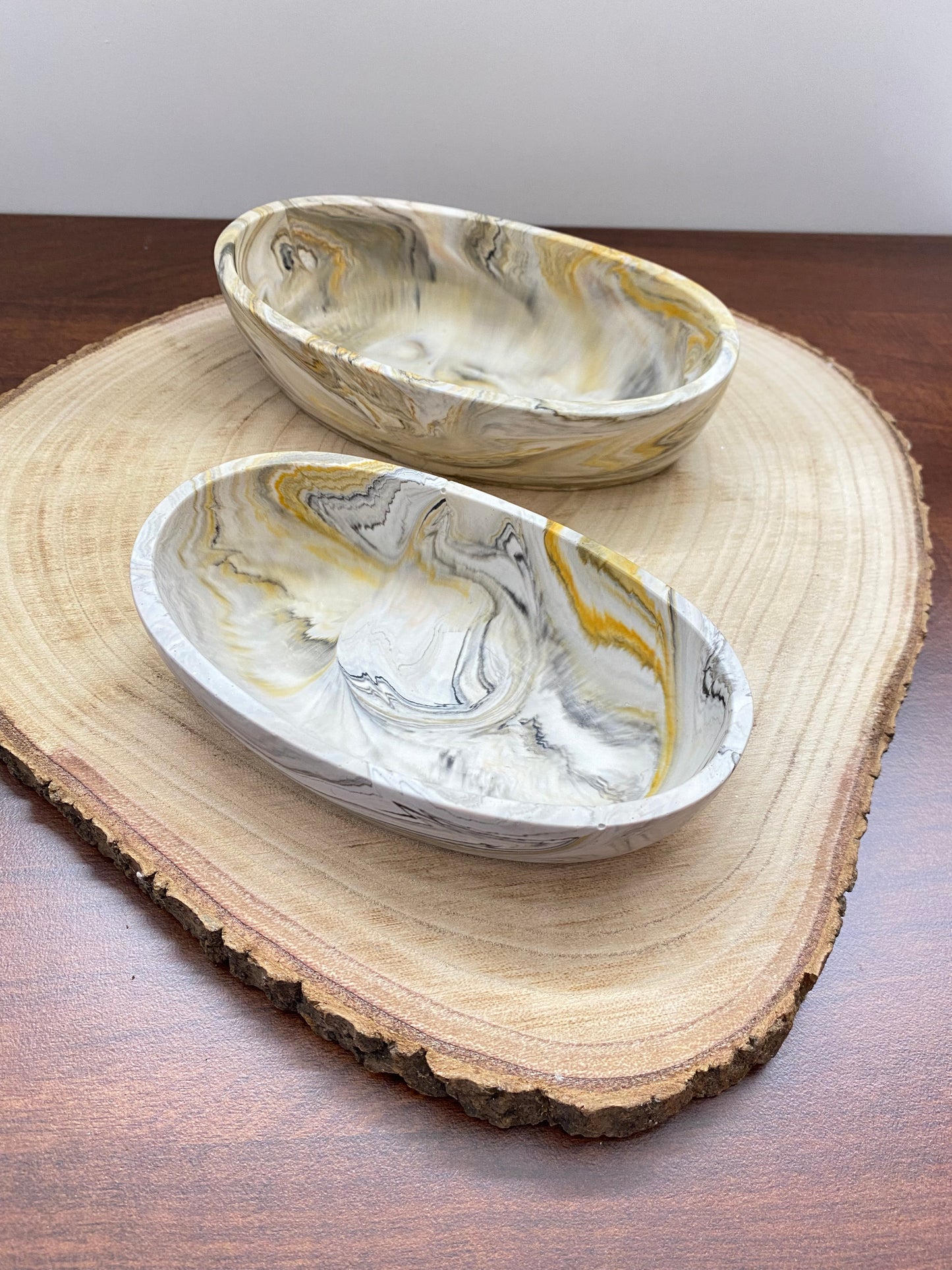 Ovale Jesin Schale – Golden Drift Collection