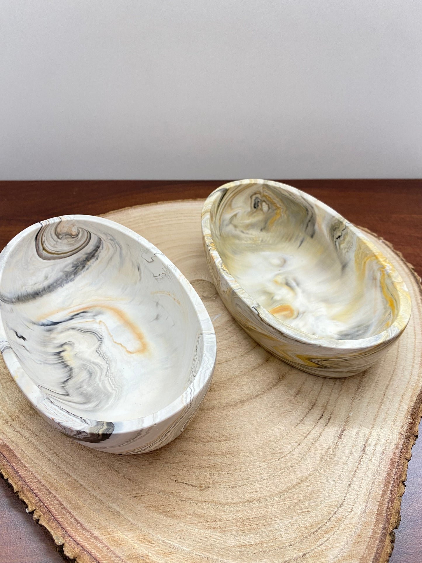 Ovale Jesin Schale – Golden Drift Collection