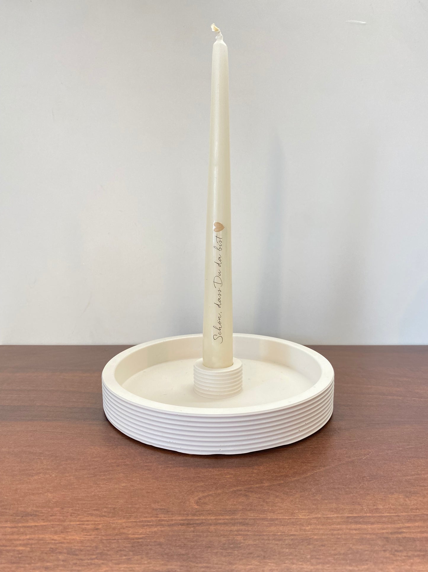 Jesin Kerzenhalter Set inkl. Stabkerze – personalisiert „Schön, dass du da bist“