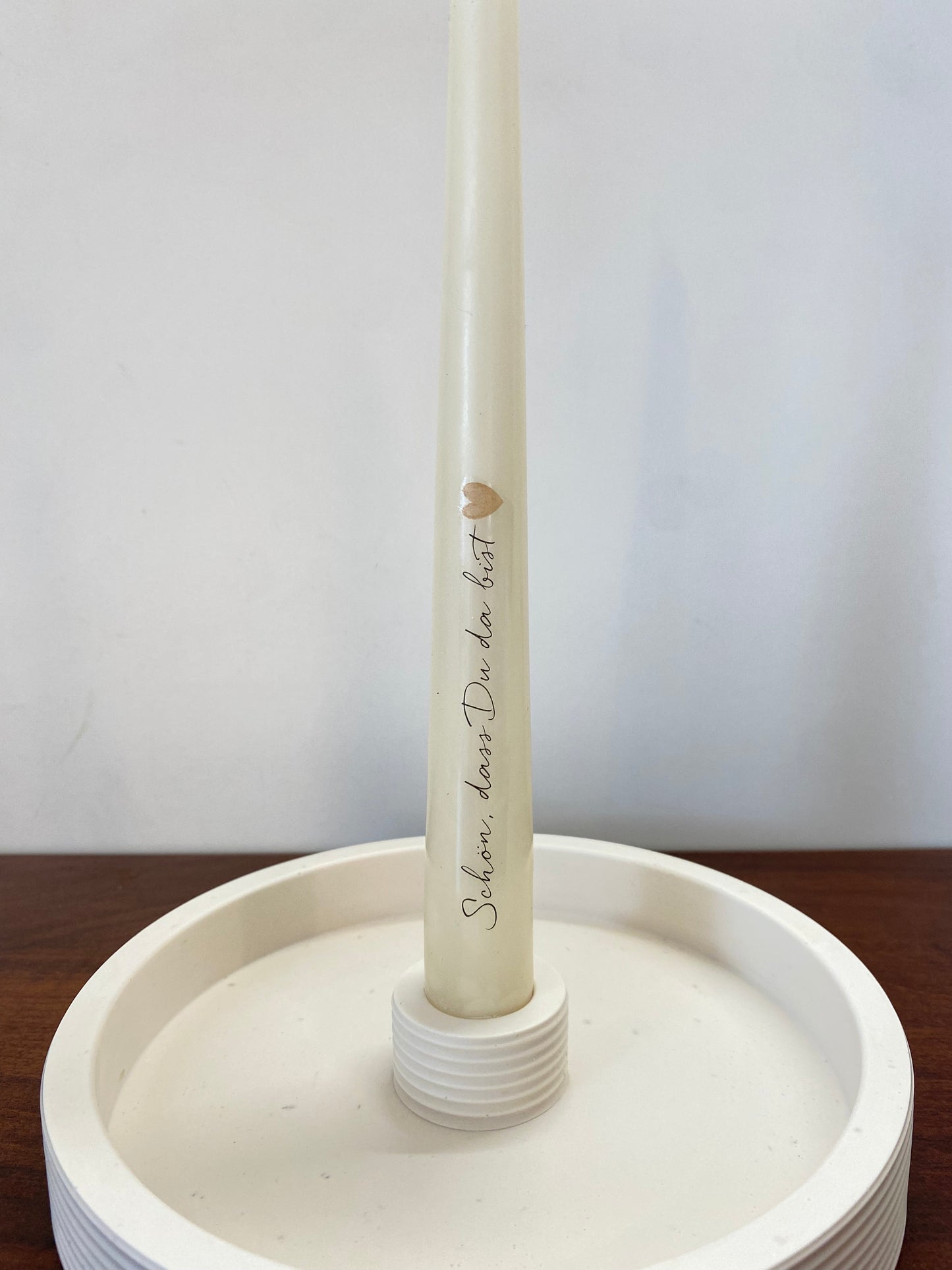 Jesin Kerzenhalter Set inkl. Stabkerze – personalisiert „Schön, dass du da bist“