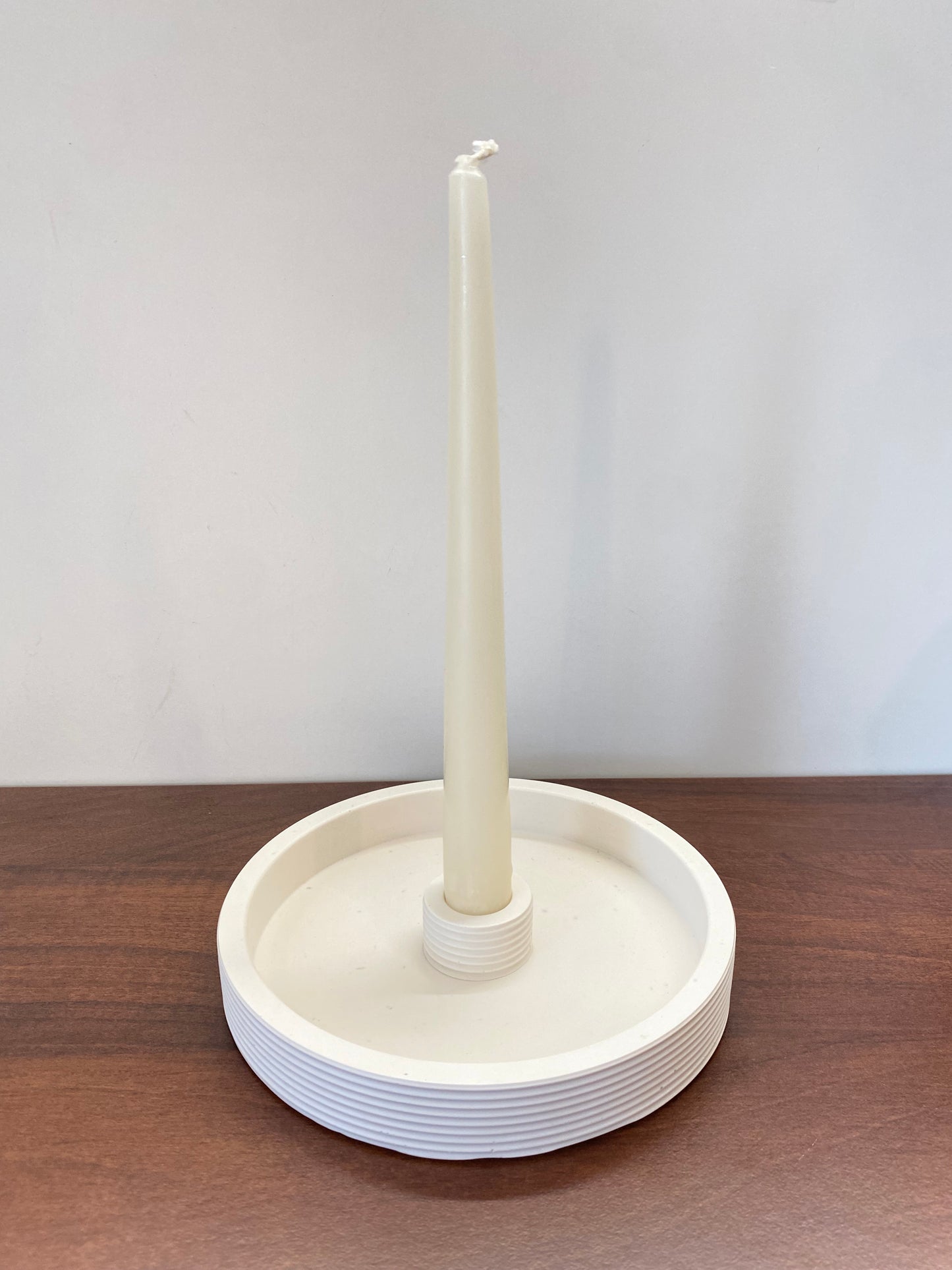 Jesin Kerzenhalter Set inkl. Stabkerze – personalisiert „Schön, dass du da bist“