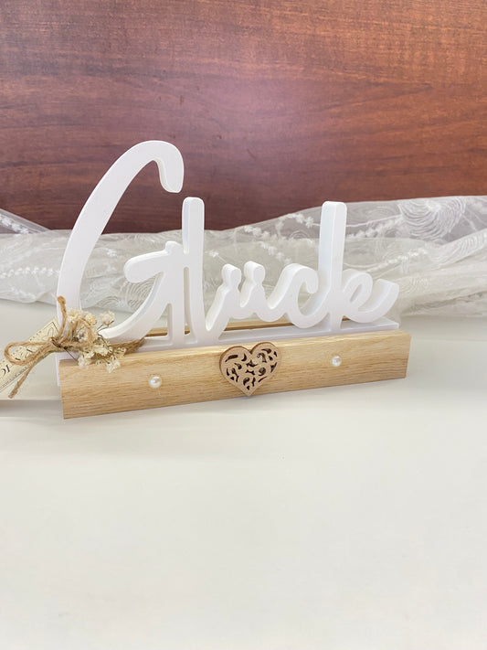 Handgemachter GLÜCK Aufsteller – Deko aus Gips & Holz mit Herz & Trockenblumen