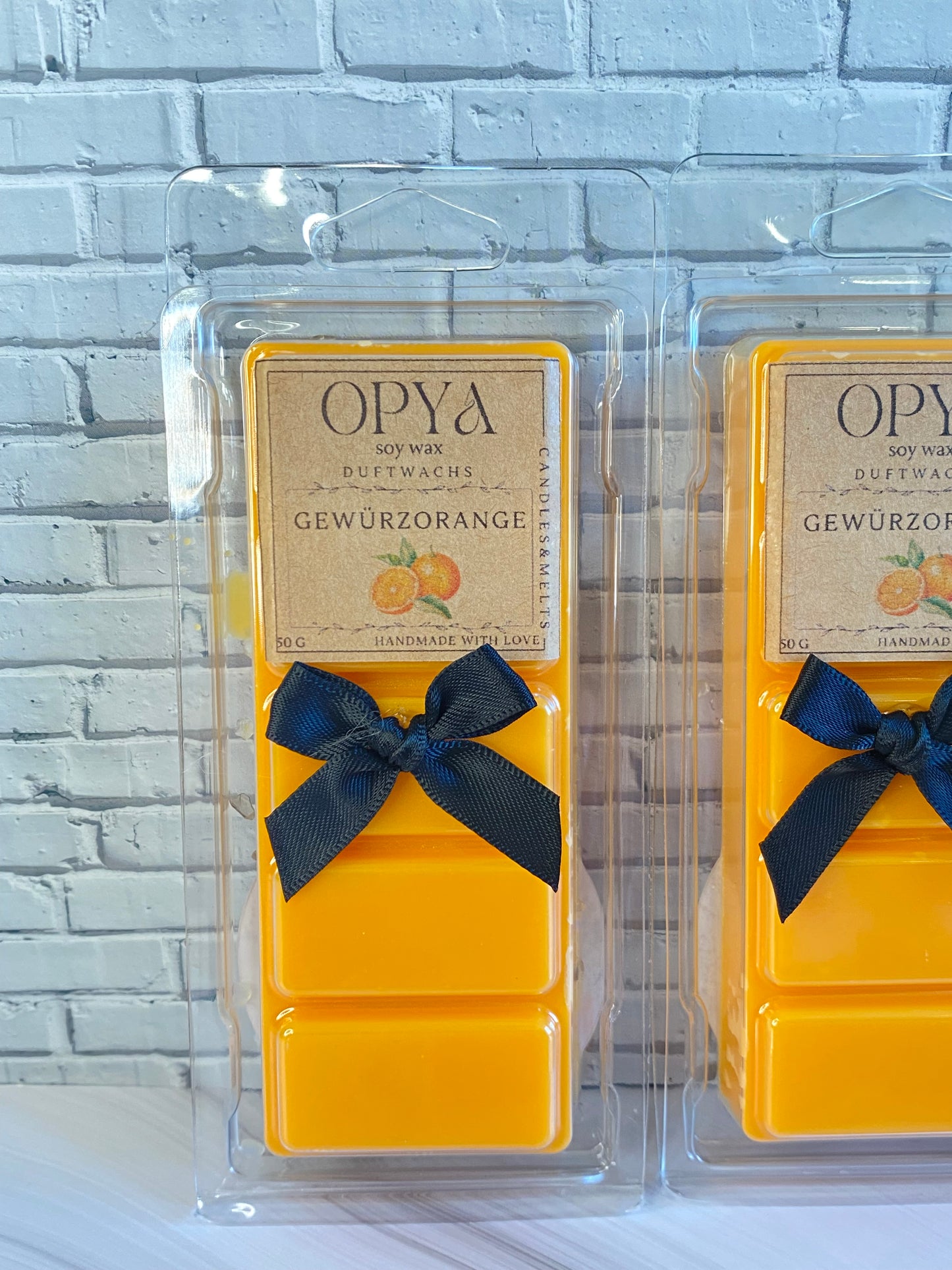 Melts / Duftwachs für Duftlampe - Gewürzorange , mit Opalite und Rauchquarz - Kristallen, 50g