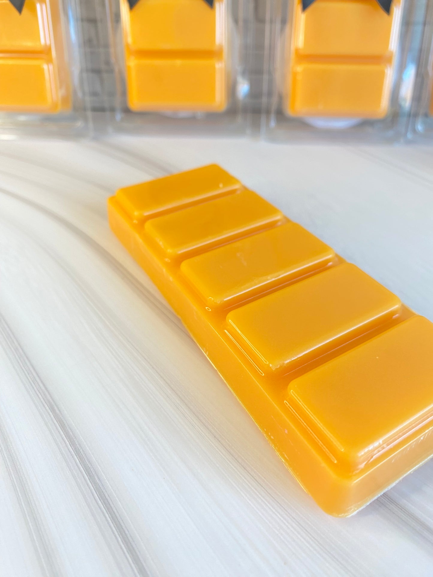 Melts / Duftwachs für Duftlampe - Gewürzorange , mit Opalite und Rauchquarz - Kristallen, 50g