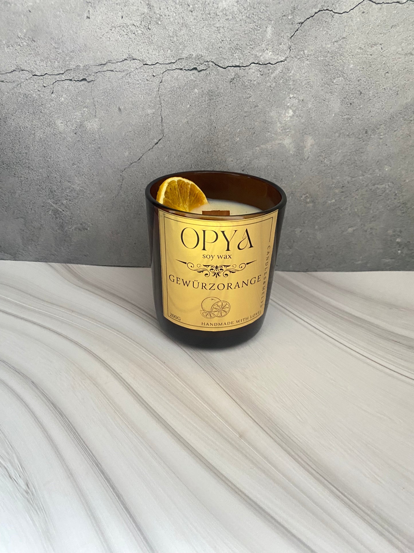 Handgegossene Duft-Knisterkerze „Gewürzorange“ – 200g