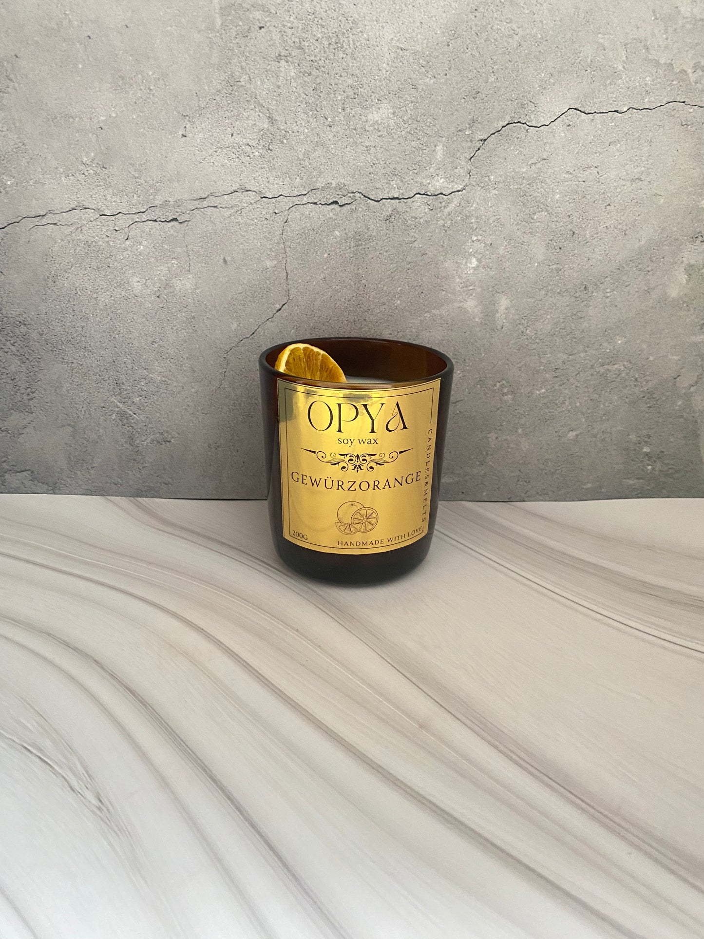 Handgegossene Duft-Knisterkerze „Gewürzorange“ – 200g