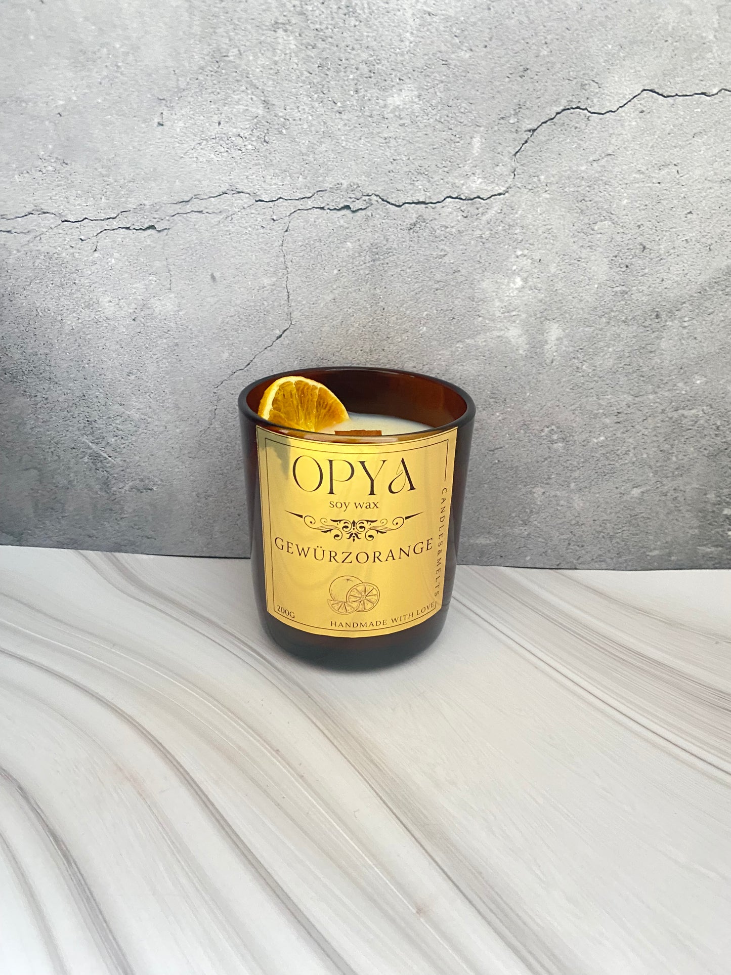 Handgegossene Duft-Knisterkerze „Gewürzorange“ – 200g