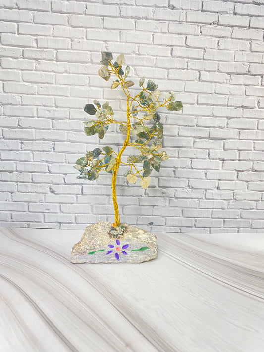 🌳 Edelsteinbaum – Moosachat mit goldfarbenen Ästen