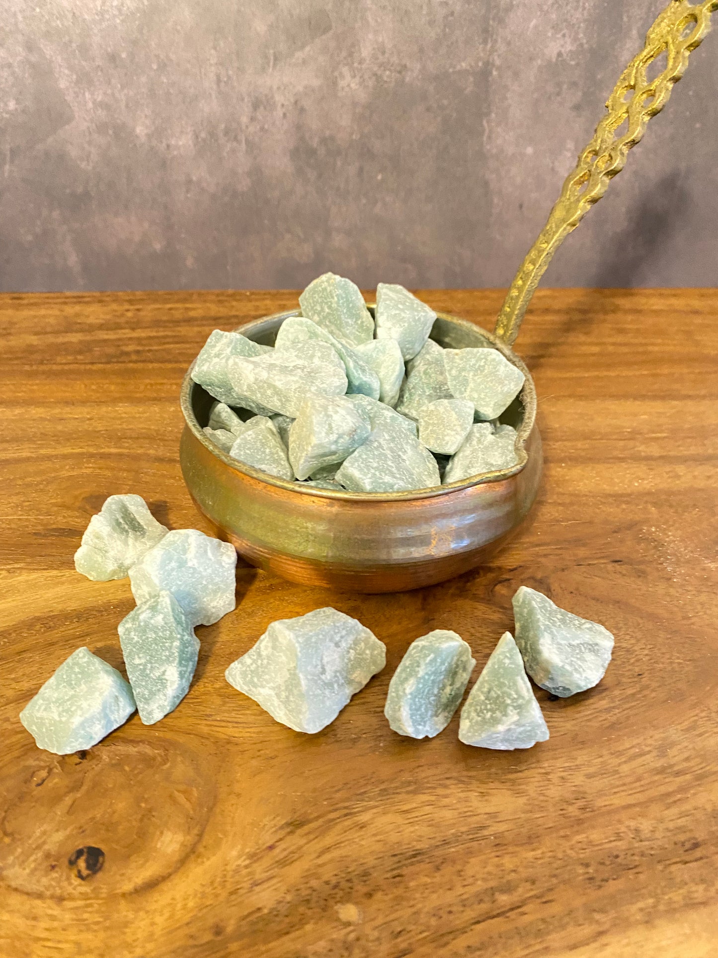 💚 Jade Rohstein – Stein der Harmonie & Inneren Balance