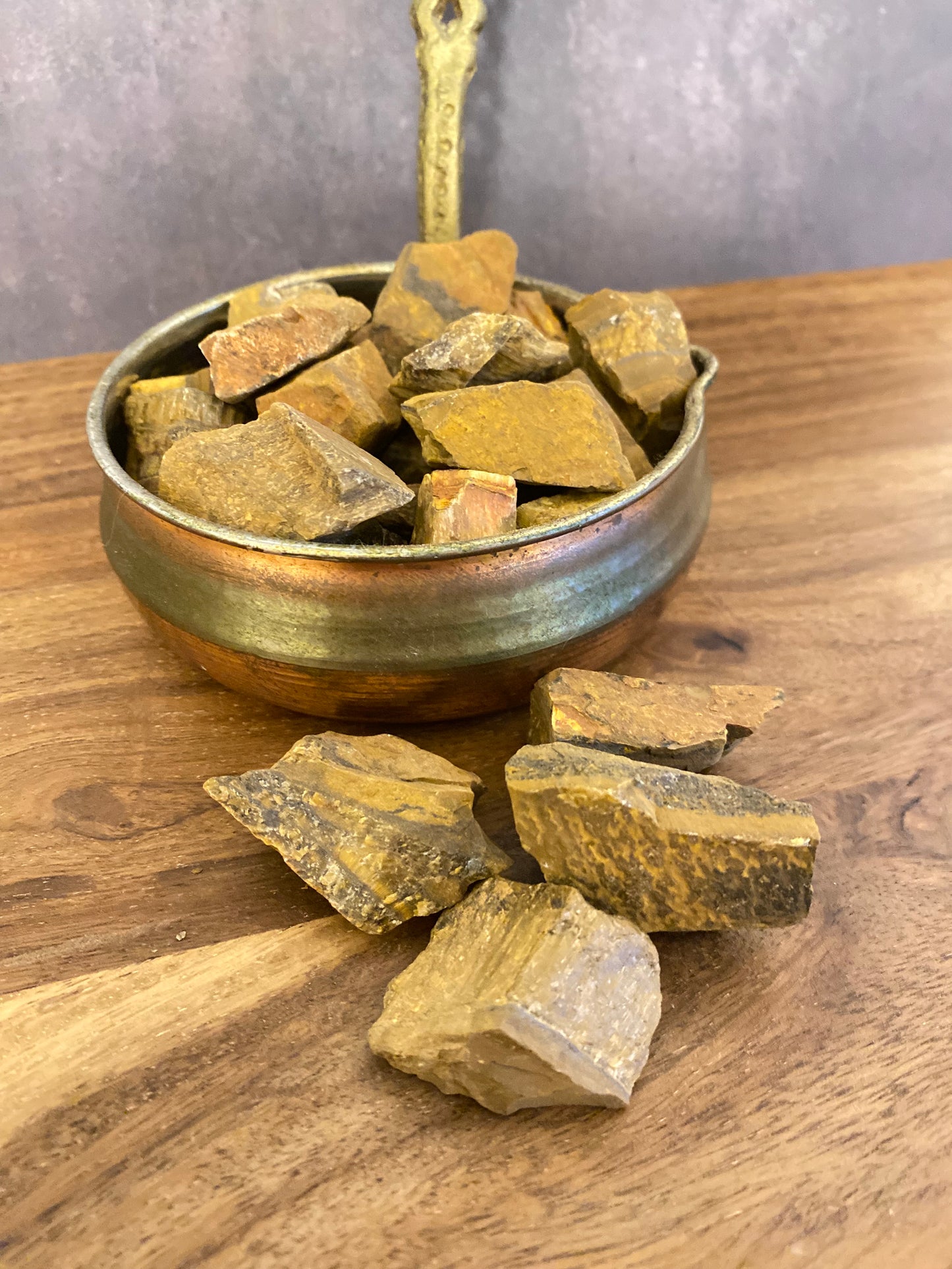 🐯 Tigerauge Rohstein – Stein der Stärke, Schutz &  inneren Balance