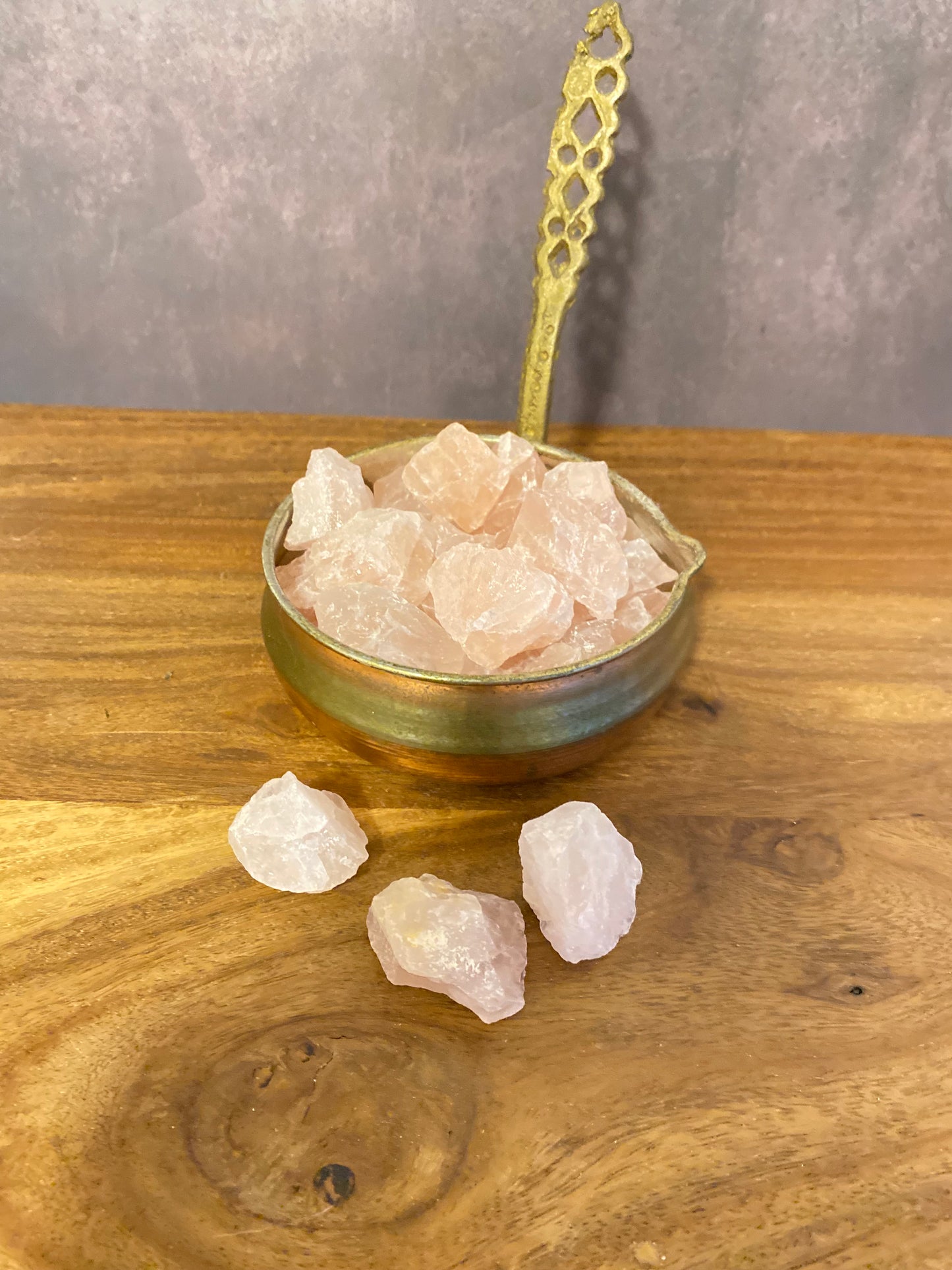 🌸 Rosenquarz Rohkristalle – sanfte Schwingung der Liebe