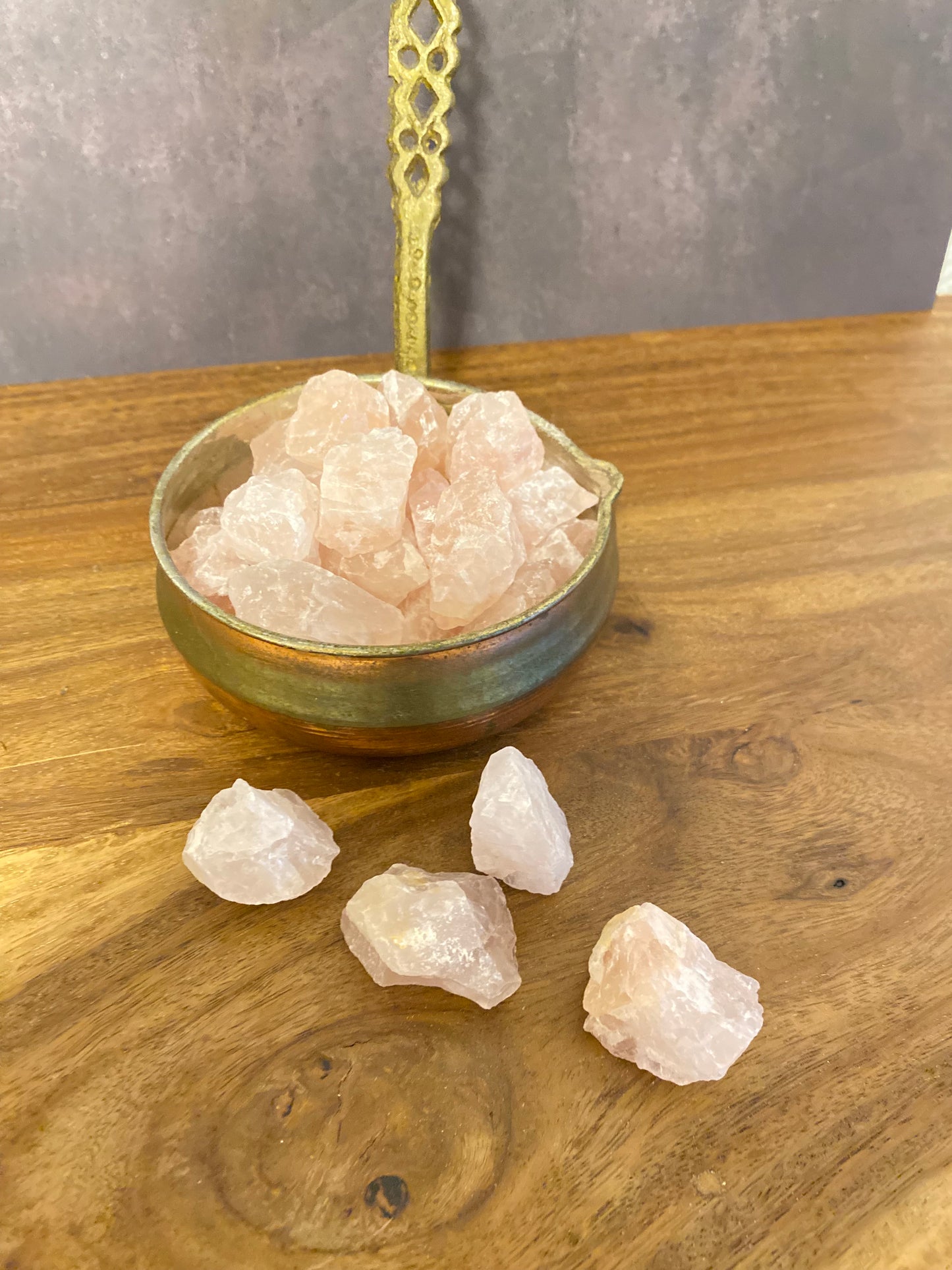 🌸 Rosenquarz Rohkristalle – sanfte Schwingung der Liebe