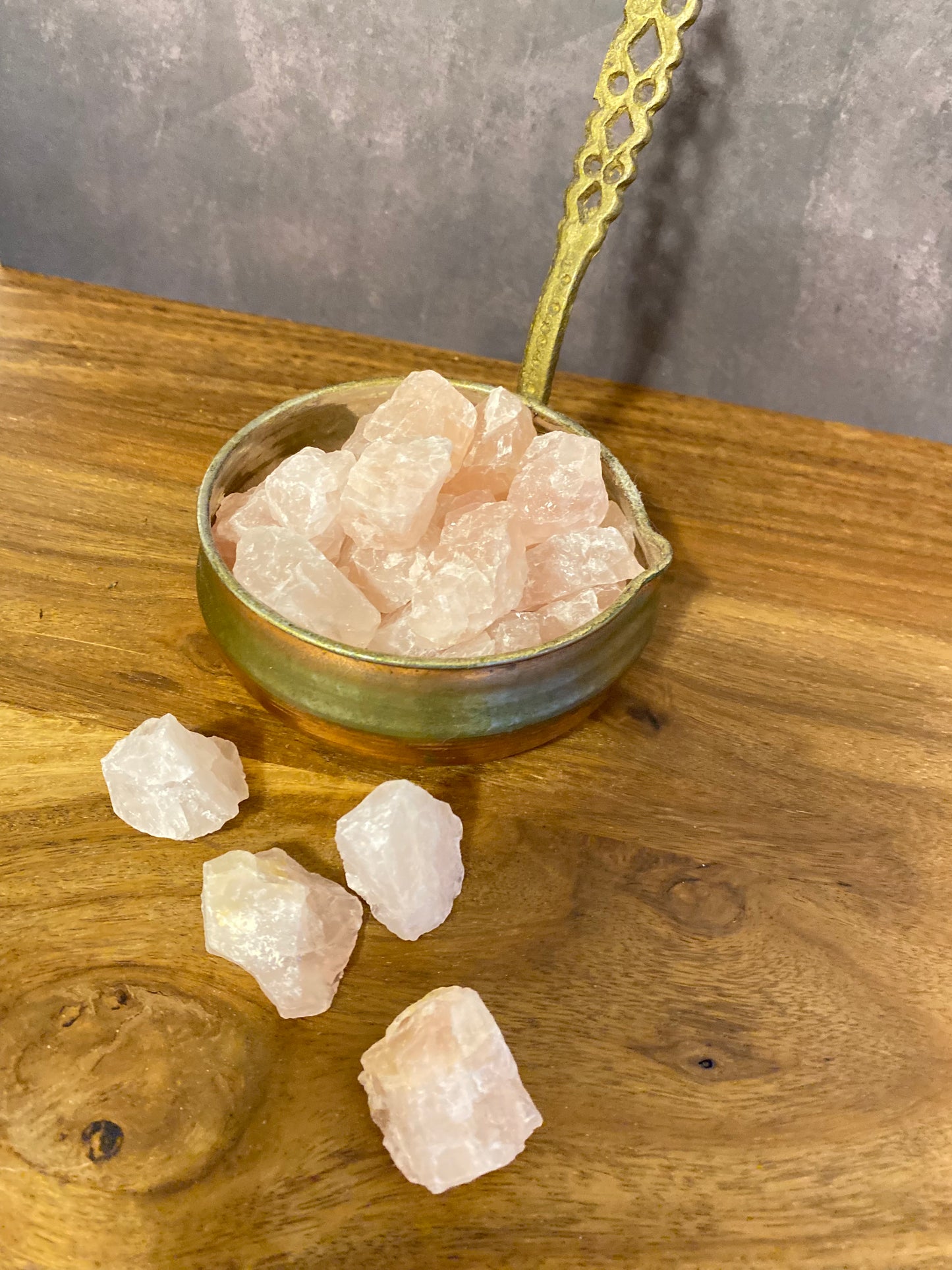 🌸 Rosenquarz Rohkristalle – sanfte Schwingung der Liebe