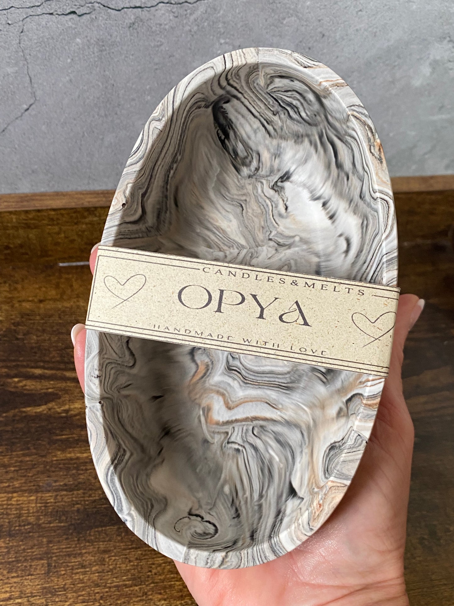 🕊️ Handgegossene Schmuckschale aus Jesin – stilvoll, nachhaltig & einzigartig