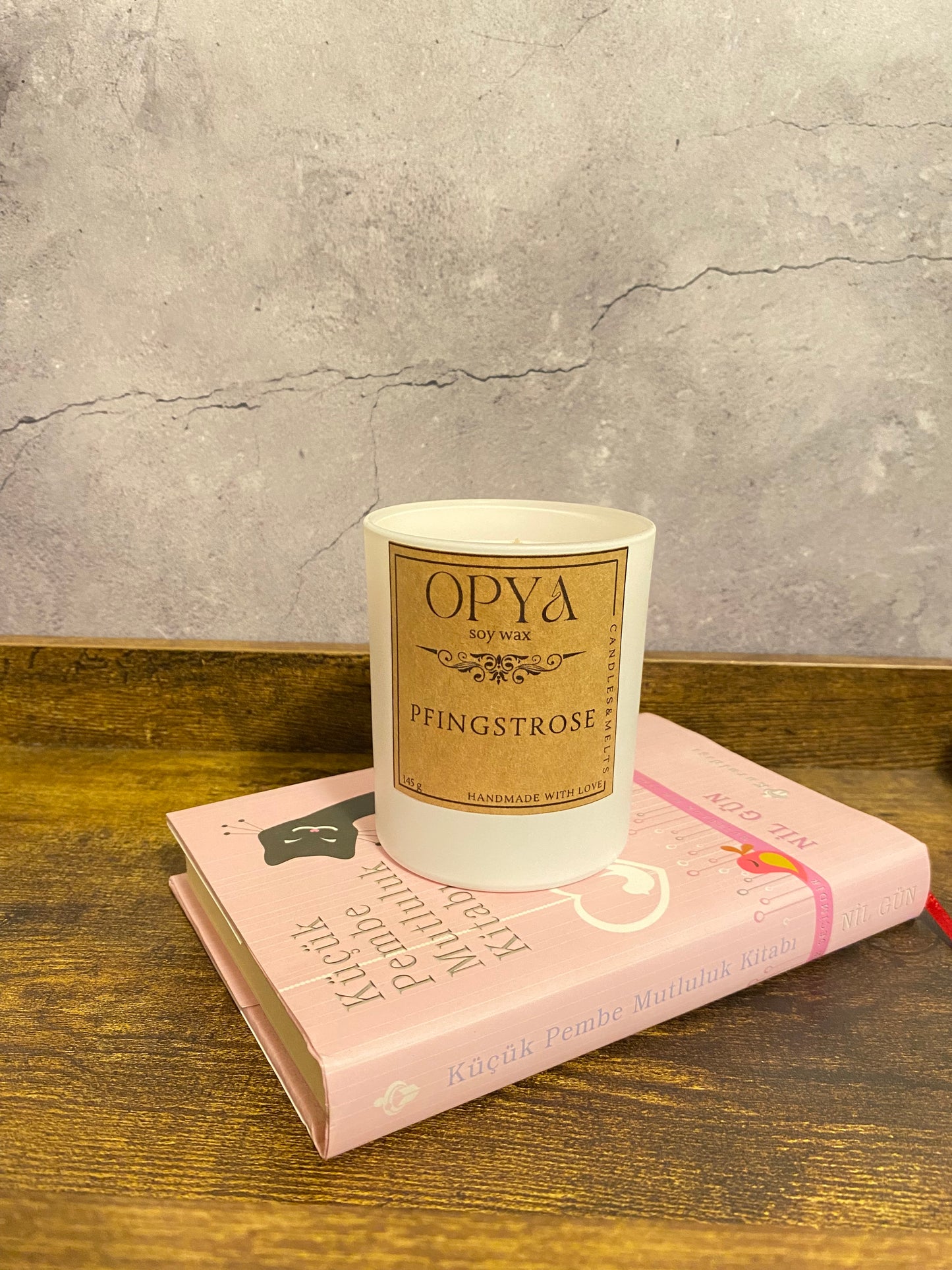 Rosé Duftkerze Pfingstrose 145 g  – Nachhaltige Sojawachs-Kerze | Handmade