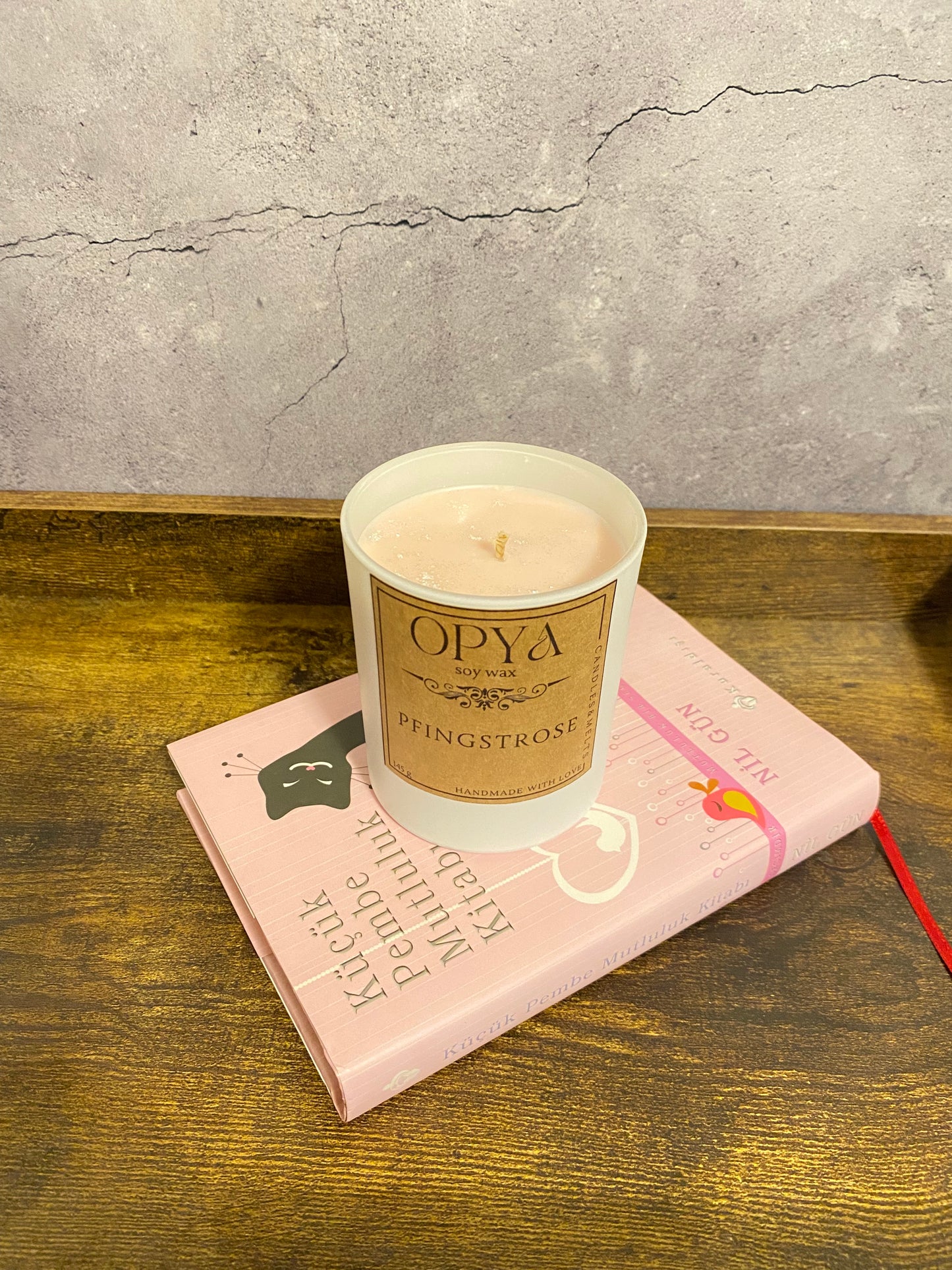Rosé Duftkerze Pfingstrose 145 g  – Nachhaltige Sojawachs-Kerze | Handmade