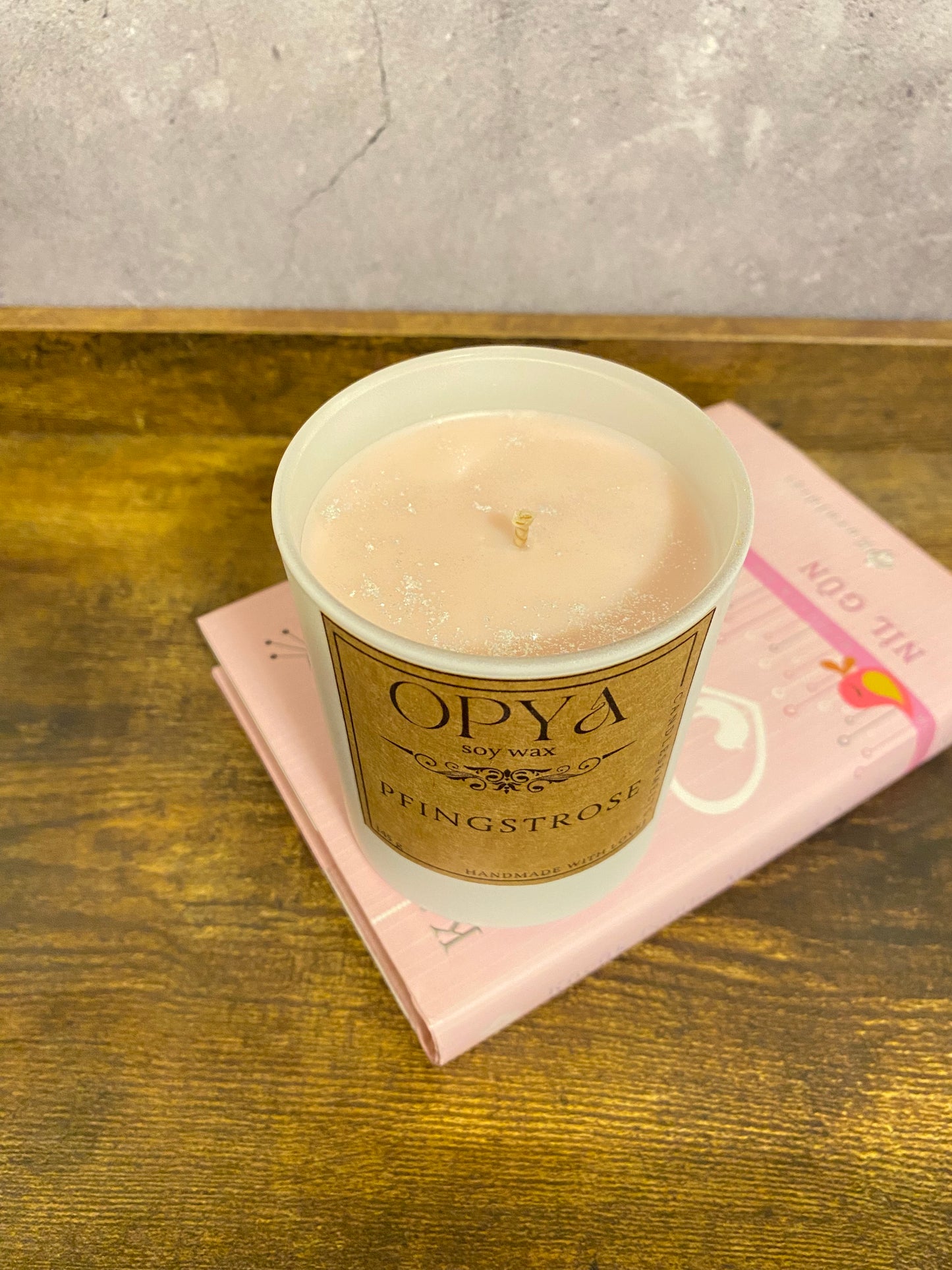 Rosé Duftkerze Pfingstrose 145 g  – Nachhaltige Sojawachs-Kerze | Handmade