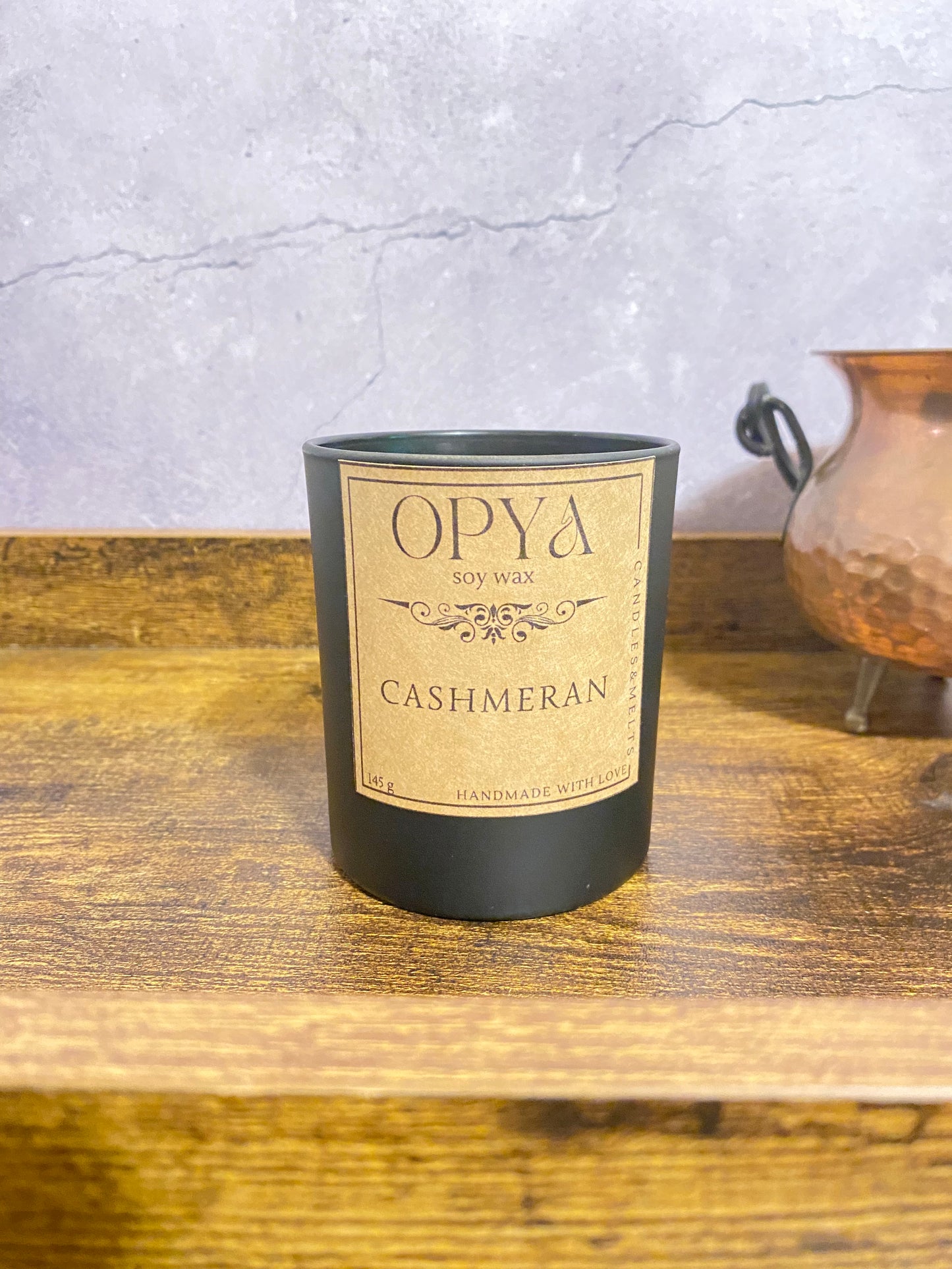 Duftkerze „Cashmeran“ – Handgegossen aus 100 % Sojawachs