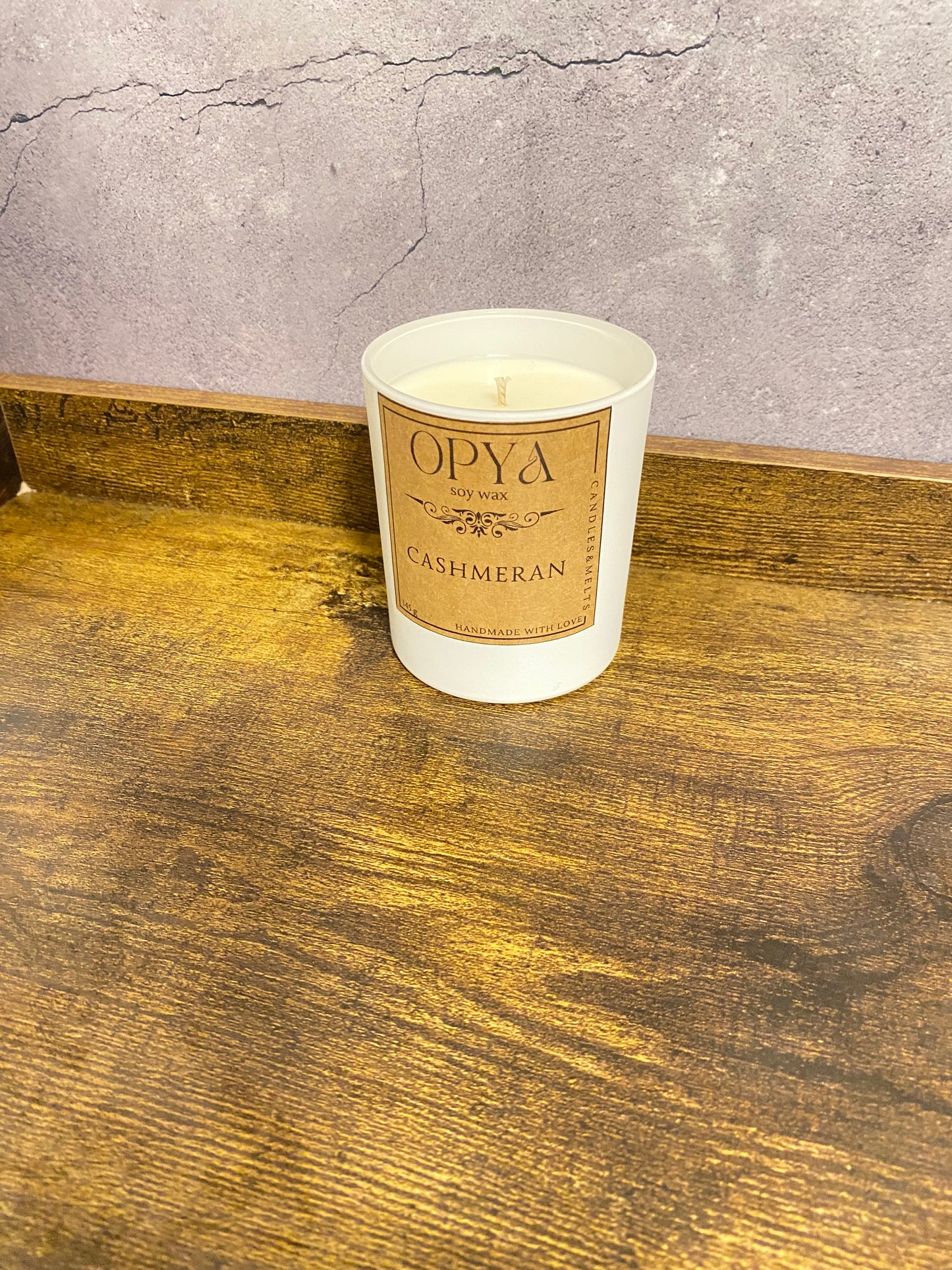 Duftkerze „Cashmeran“ – Handgegossen aus 100 % Sojawachs