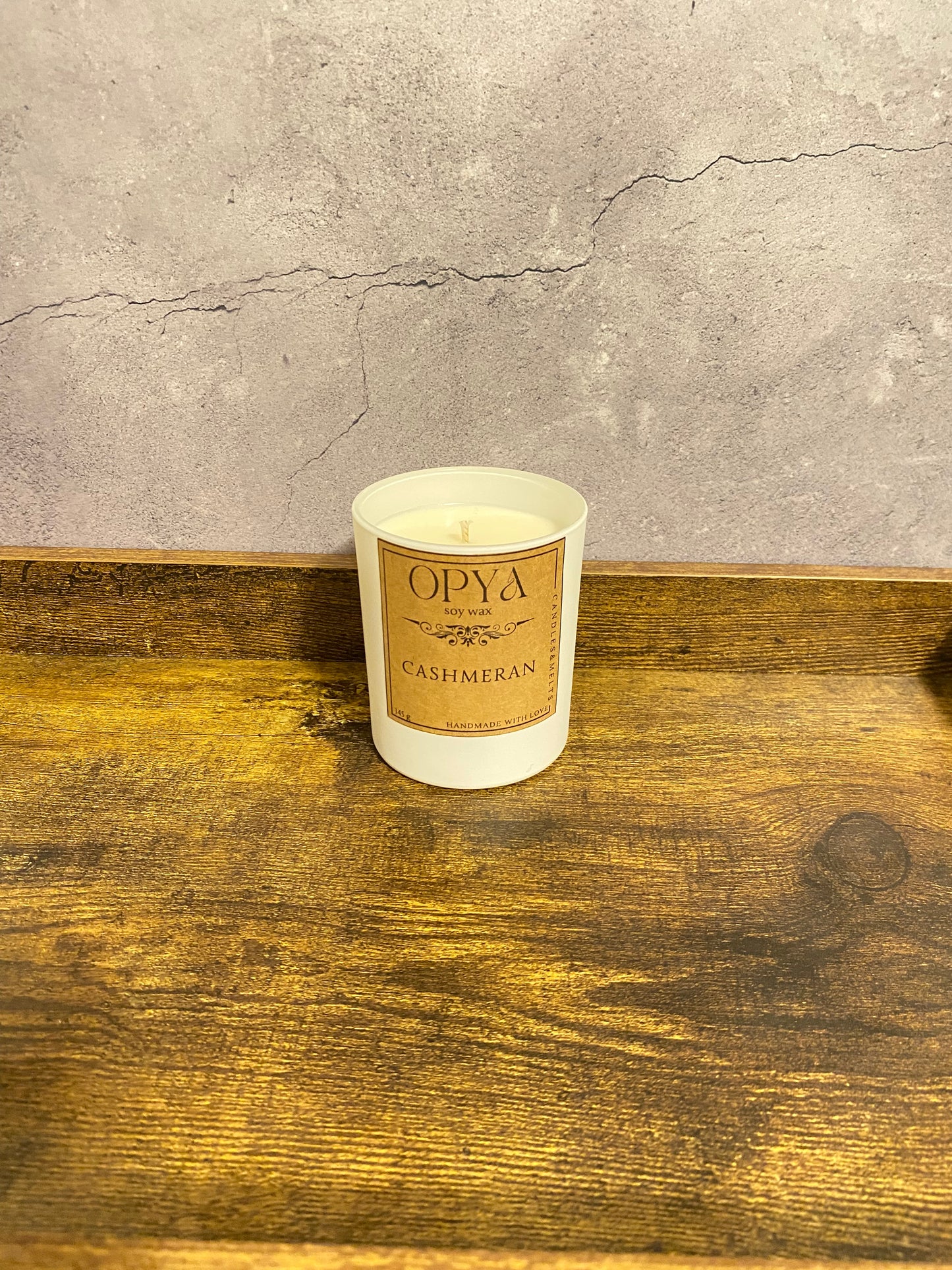 Duftkerze „Cashmeran“ – Handgegossen aus 100 % Sojawachs
