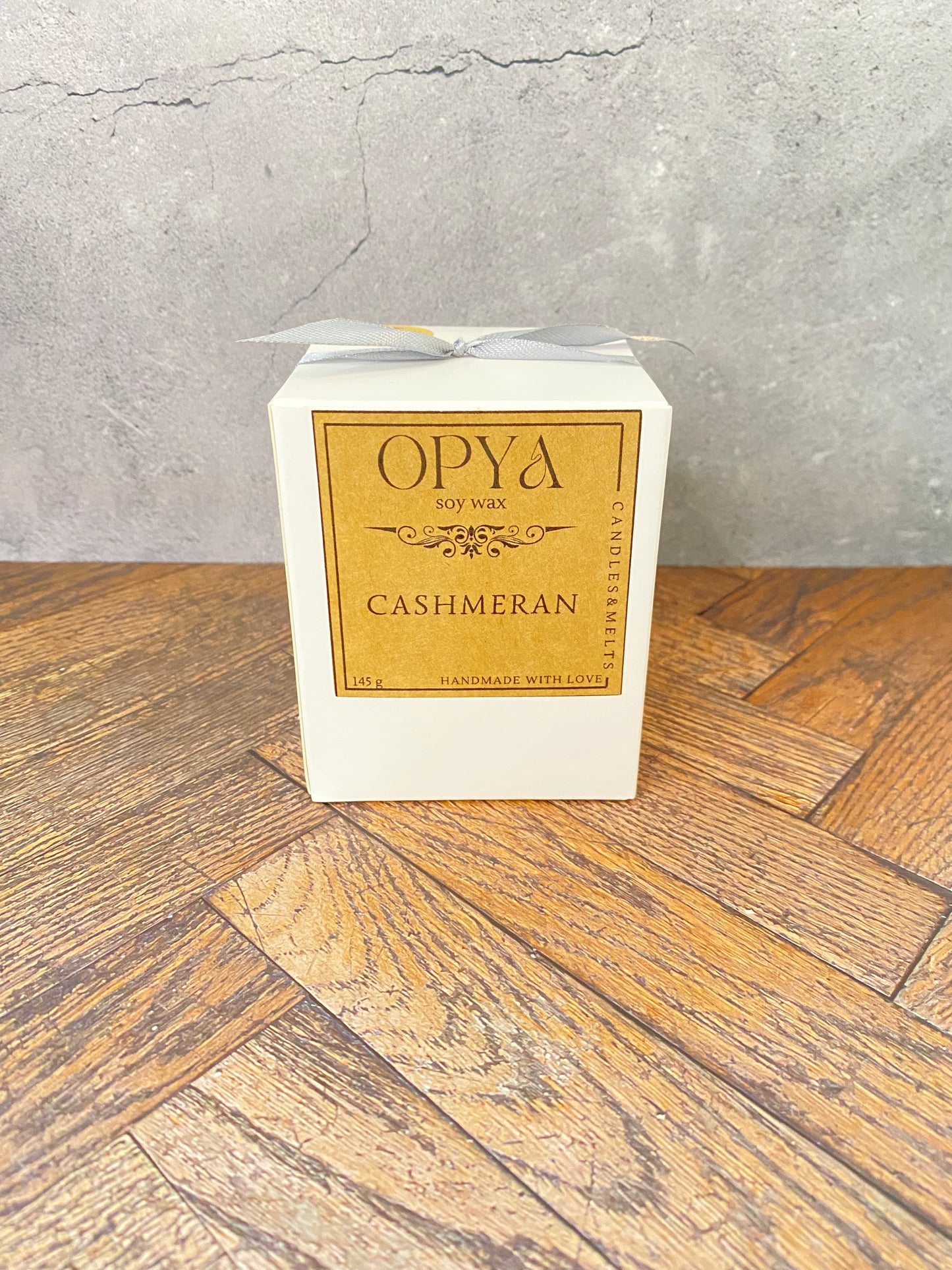 Duftkerze „Cashmeran“ – Handgegossen aus 100 % Sojawachs