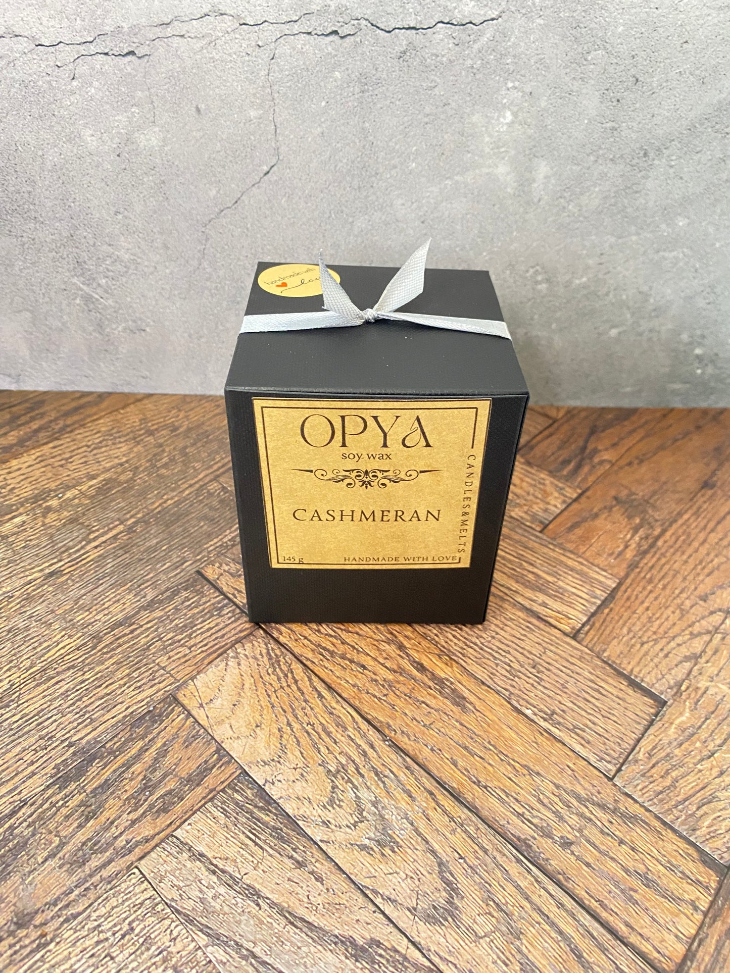 Duftkerze „Cashmeran“ – Handgegossen aus 100 % Sojawachs