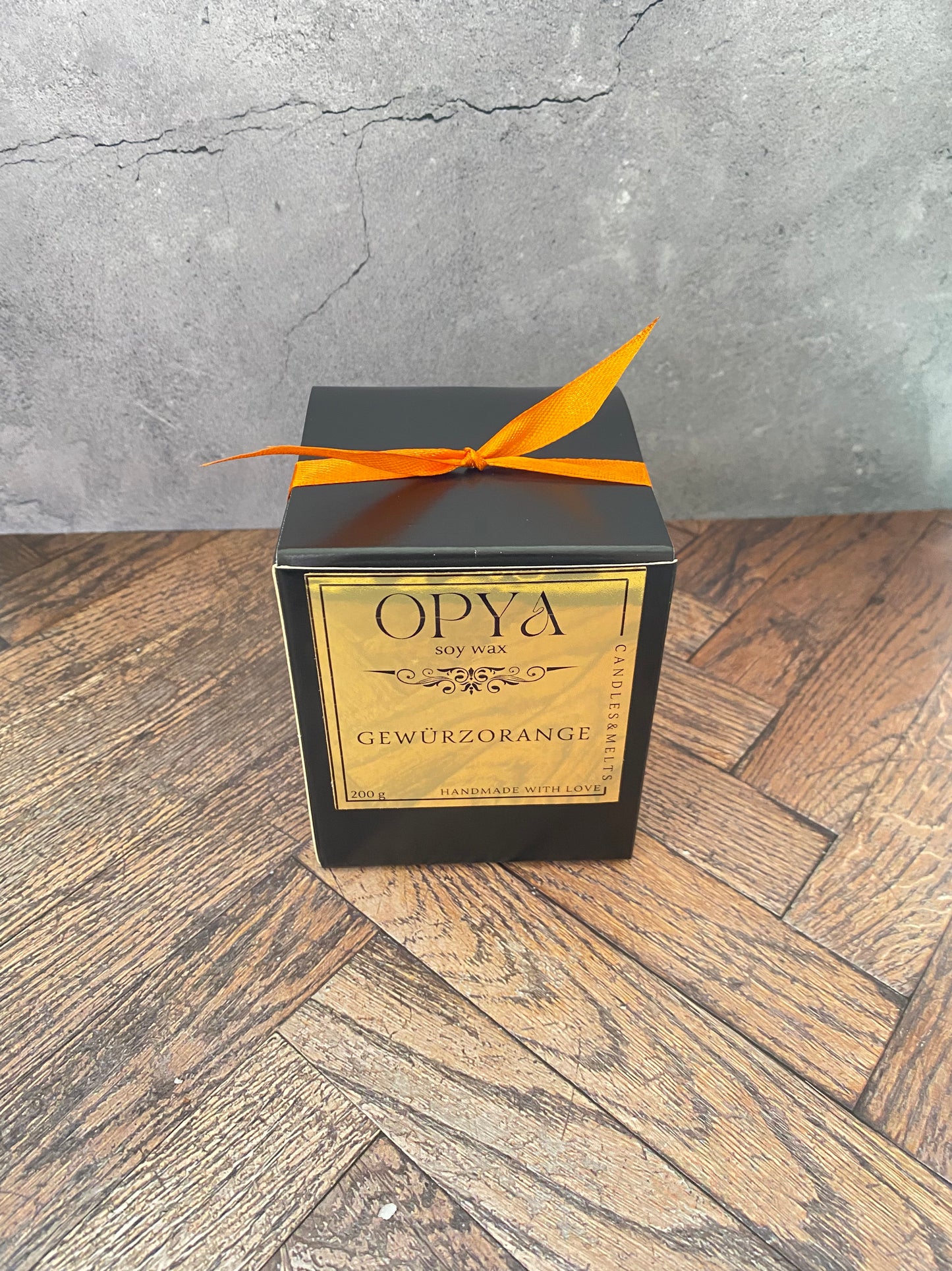 Handgegossene Duft-Knisterkerze „Gewürzorange“ – 200g