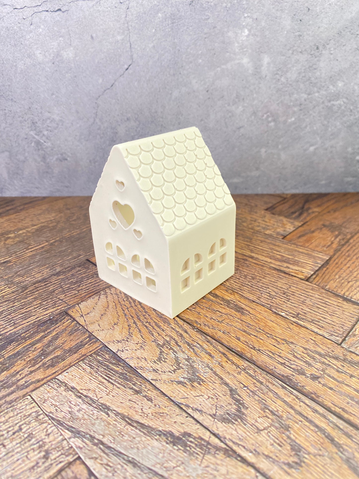 🕯️ Handgemachtes Jesin-Deko Häuschen – mit Herz &  Fenster, perfekt für LED-Teelichter