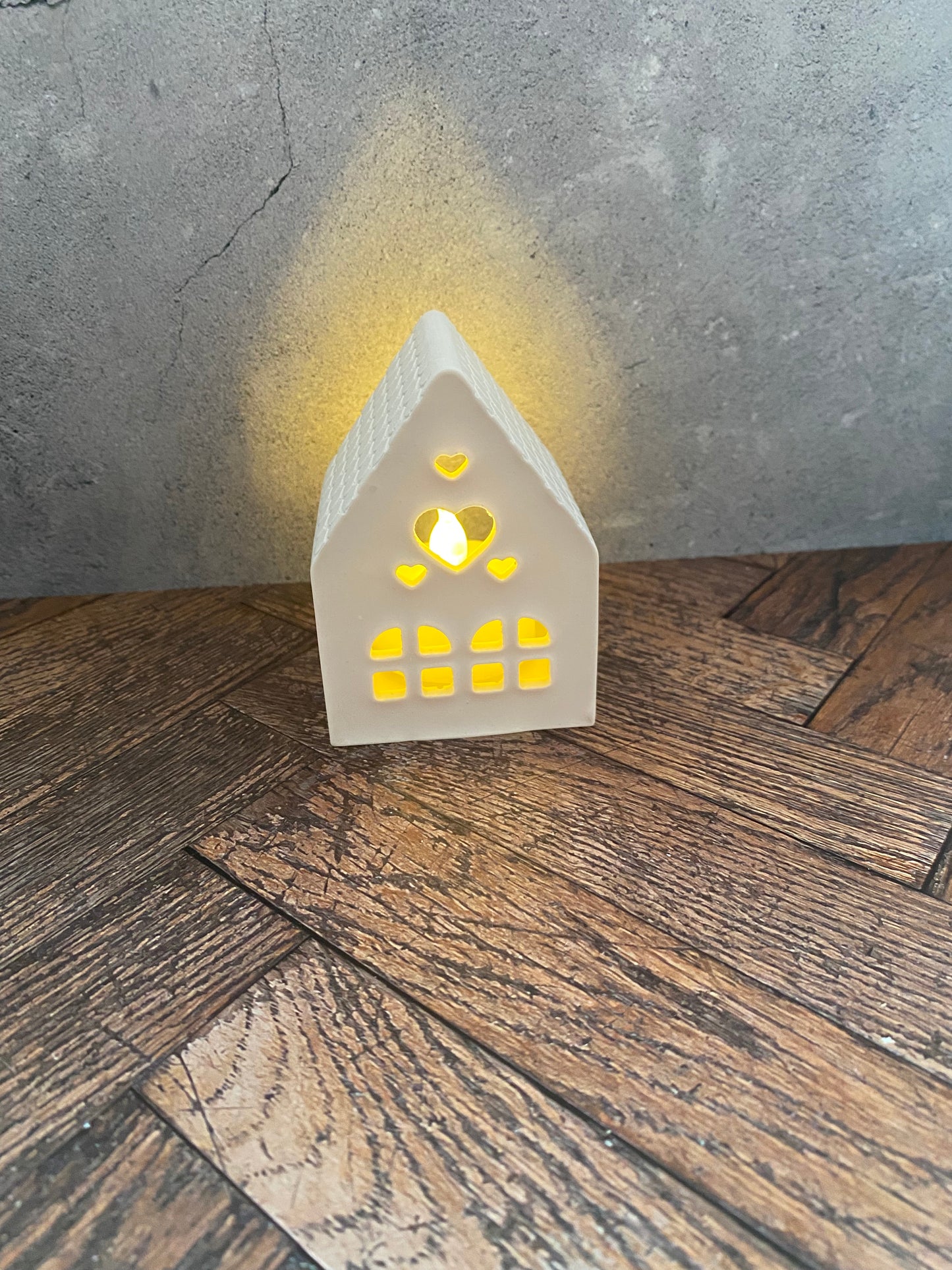 🕯️ Handgemachtes Jesin-Deko Häuschen – mit Herz &  Fenster, perfekt für LED-Teelichter