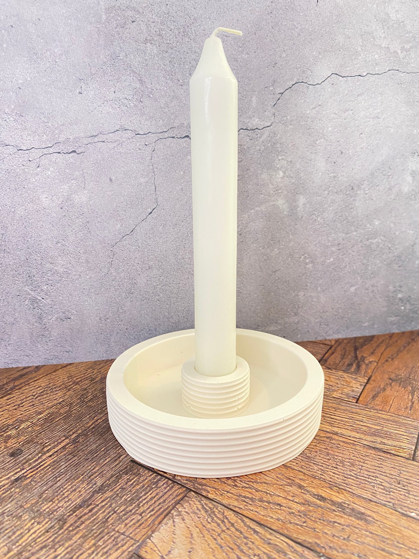 🕯️ Handgemachter Jesin-Stabkerzenhalter – schlicht, modern & nachhaltig