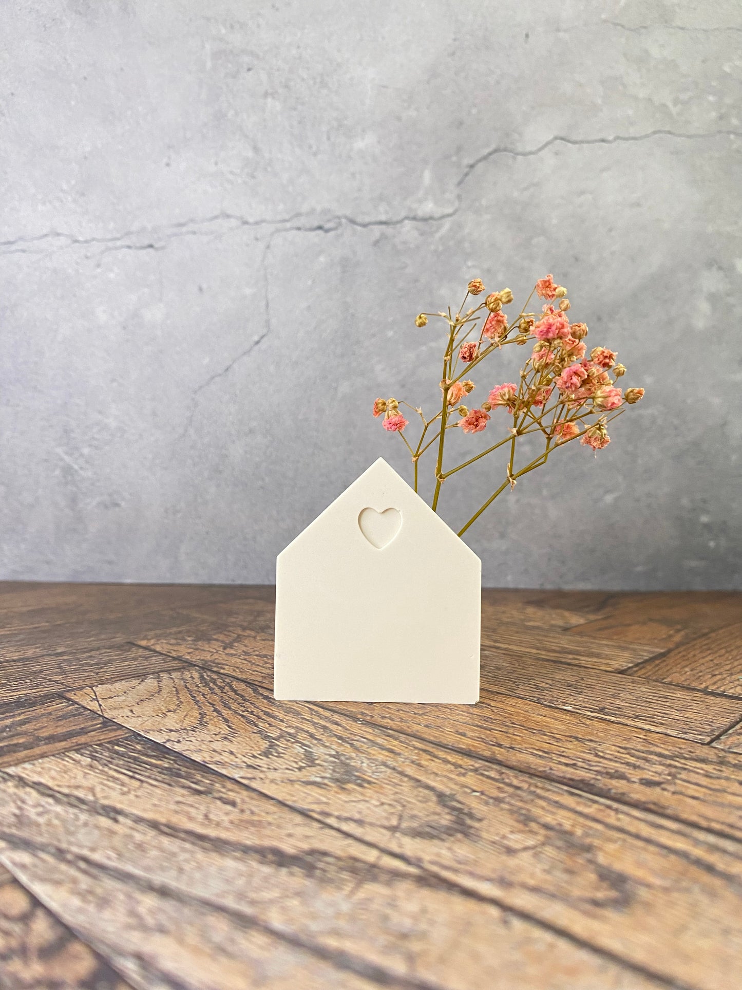 Handgemachtes Minivasen - 4 er - Set aus Jesin, umweltfreundlich  – 4 zauberhafte Herzdesigns