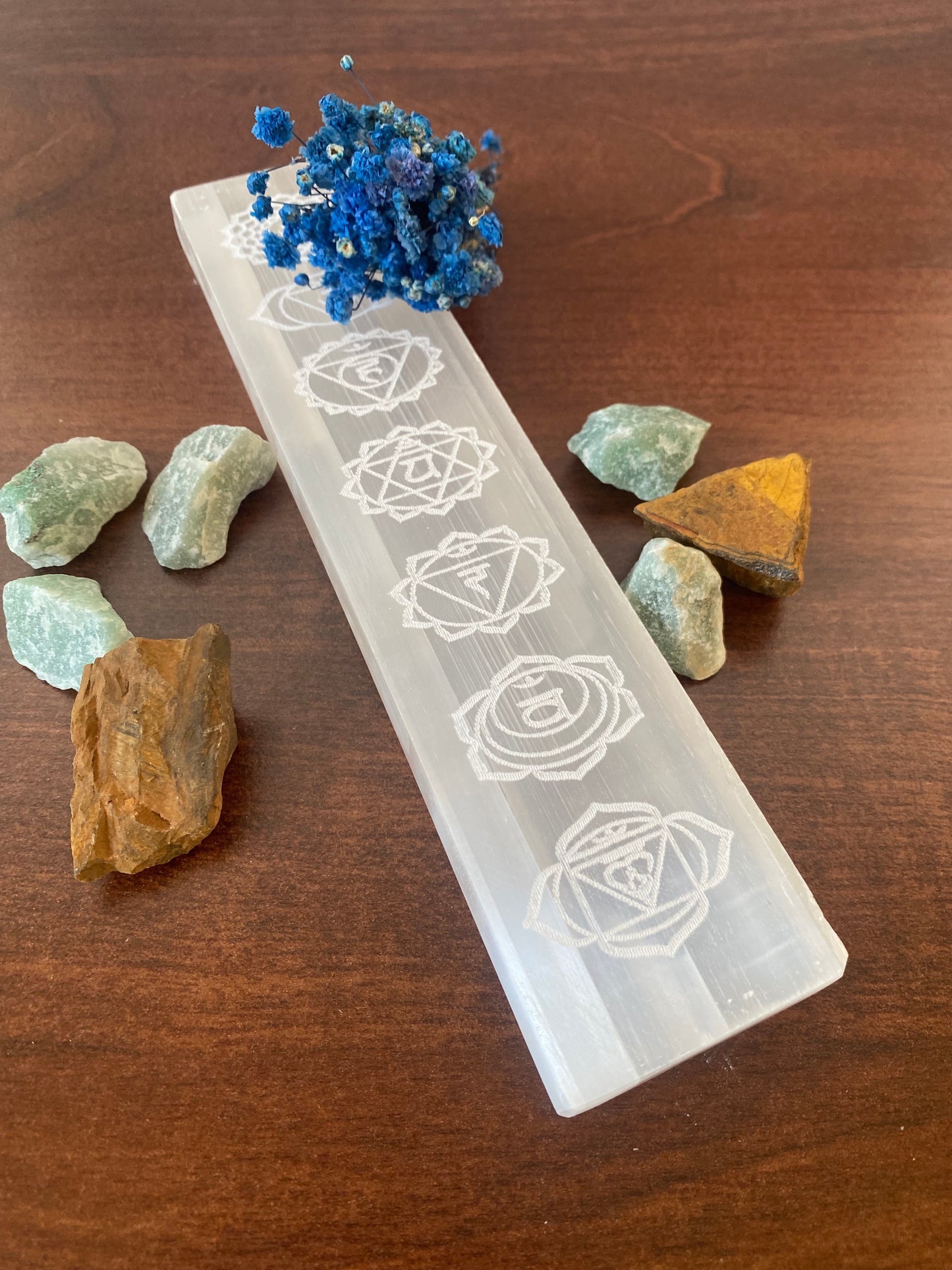 Selenit - Ladeplatte " Chakra "  -  Licht, Klarheit und Harmonie, Selenitplatte zum Aufladend und Reinigen von Kristallen, Meditation