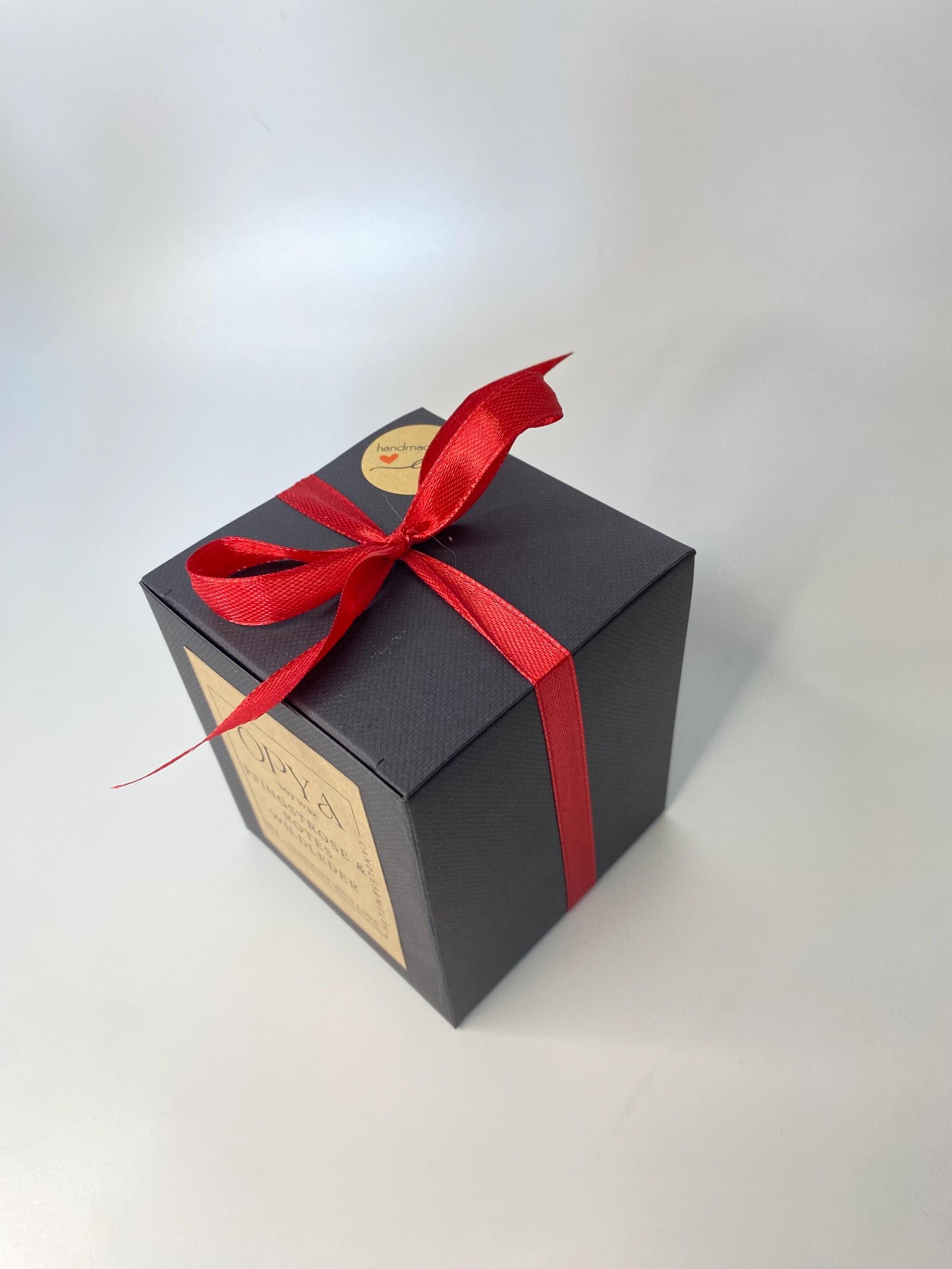 Duftkerze im Glas, " Pfingstrose & Rotes Wildleder " 145 Gramm