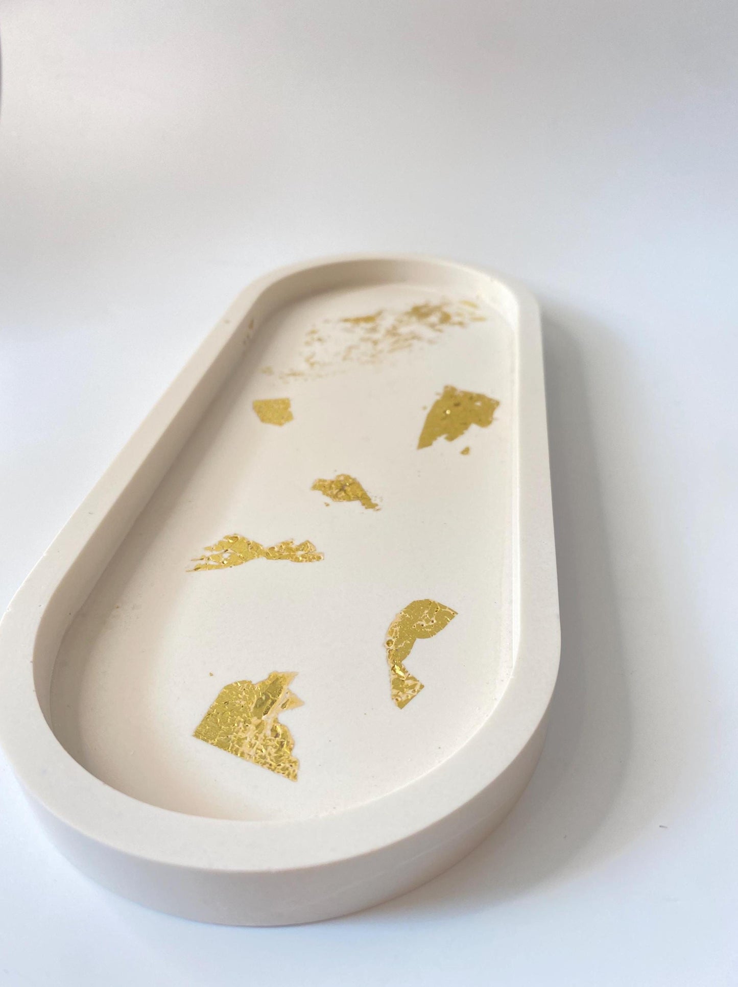 Handgefertigtes - Edles Tablett mit Blattgold, Jesin