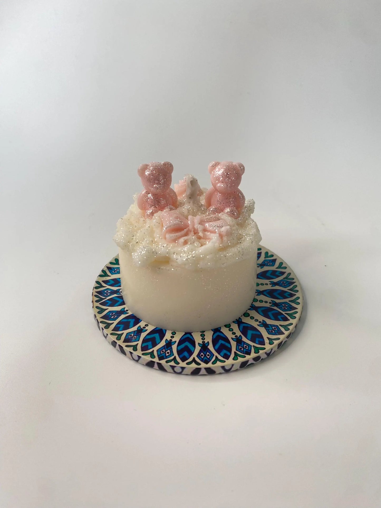 Zuckersüße Dessertkerze mit Teddybären