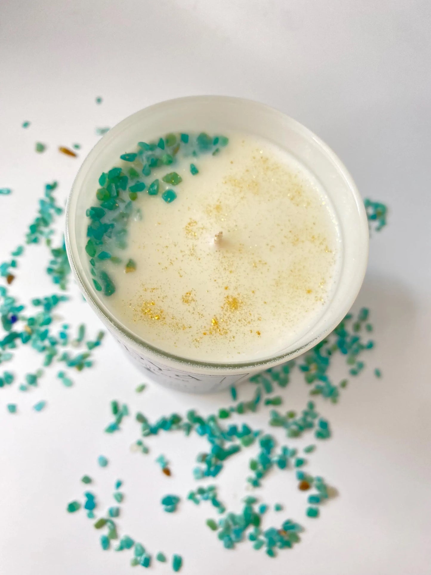 Kristall-Duft-Kerze mit Amazonit-Kristallen