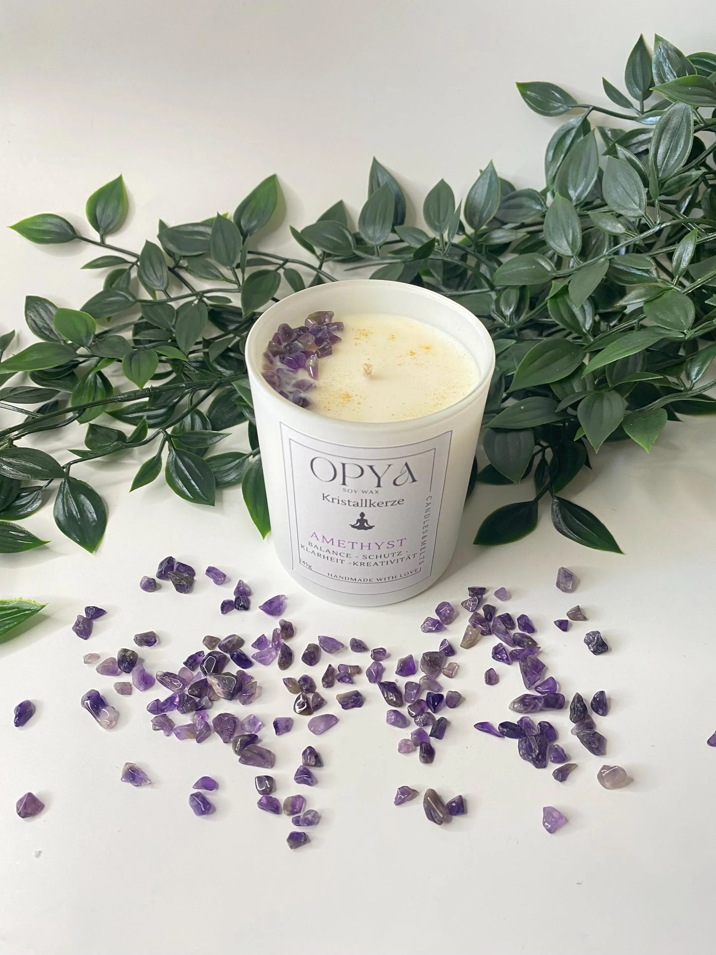Kristall - Duft- Kerze  - Amethyst , 145g, in verschiedenen Düften