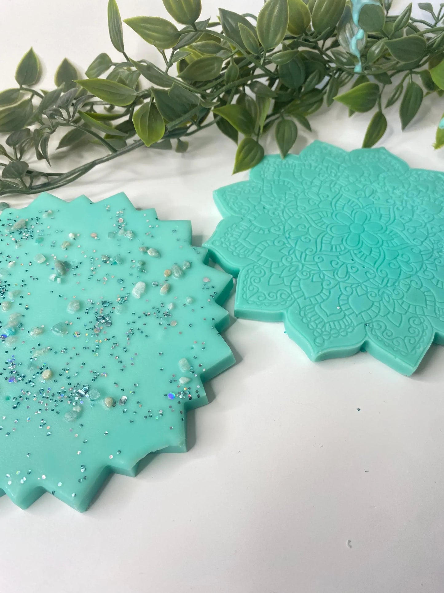 Wachsmelt / Duftwachs für Duftlampe mit   " Amazonit - Kristallen "  Türkis