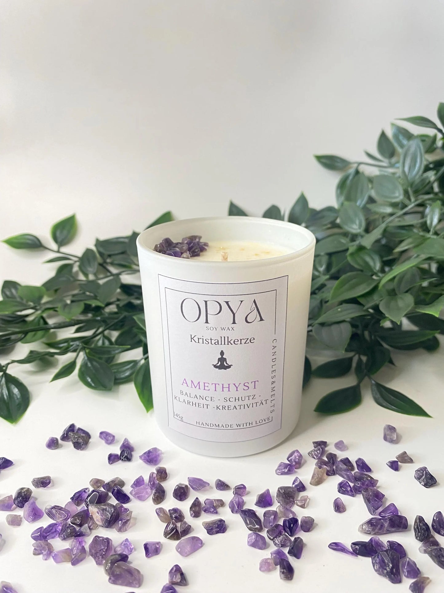 Kristall - Duft- Kerze  - Amethyst , 145g, in verschiedenen Düften
