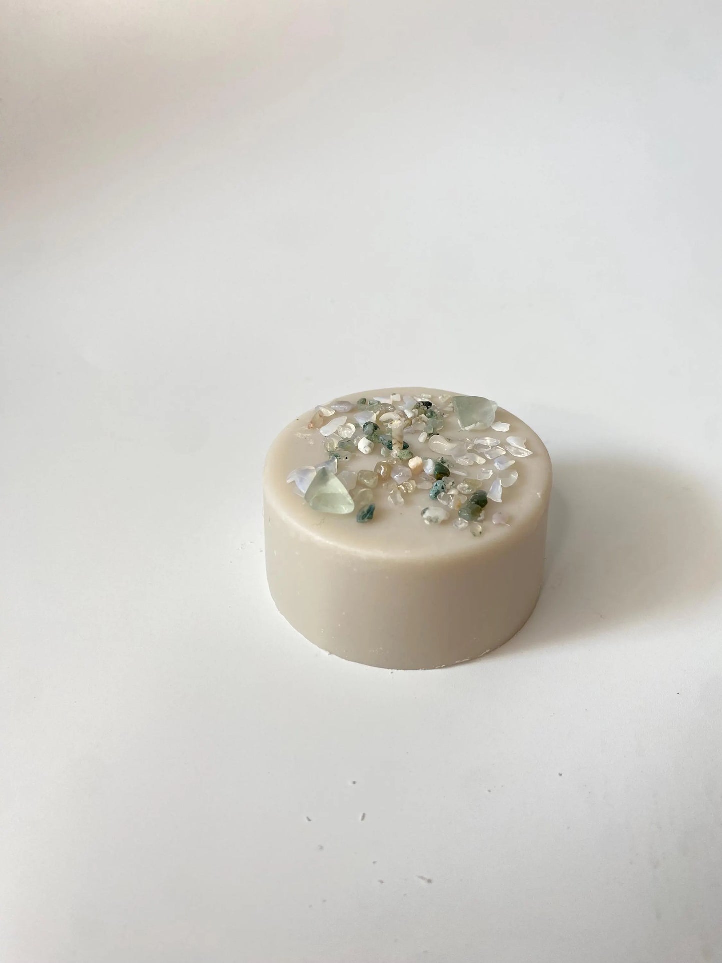 Kristall-Duft-Ritualkerze  - mit Moosachat & Blauem Spitzenachat ,Dark Musk,Handgegossen